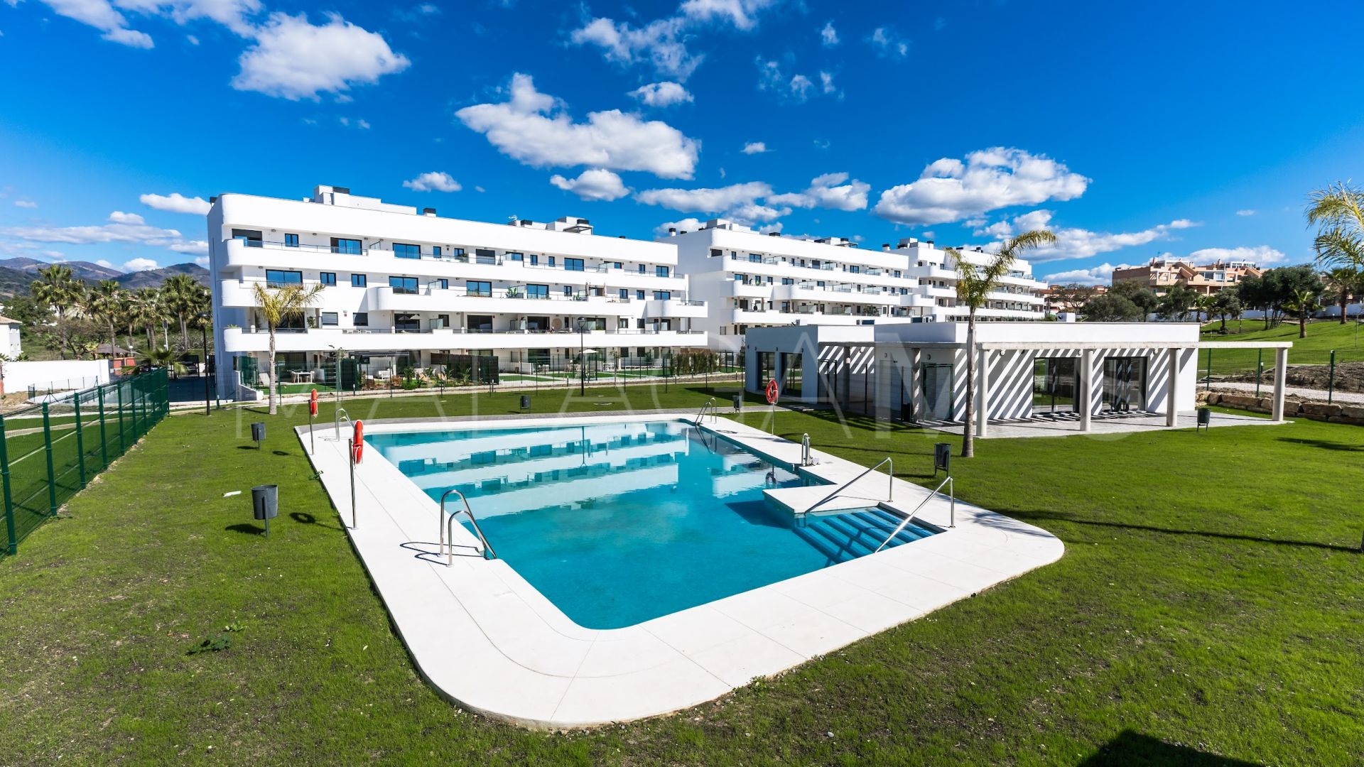 Markplanslägenhet for sale in Estepona