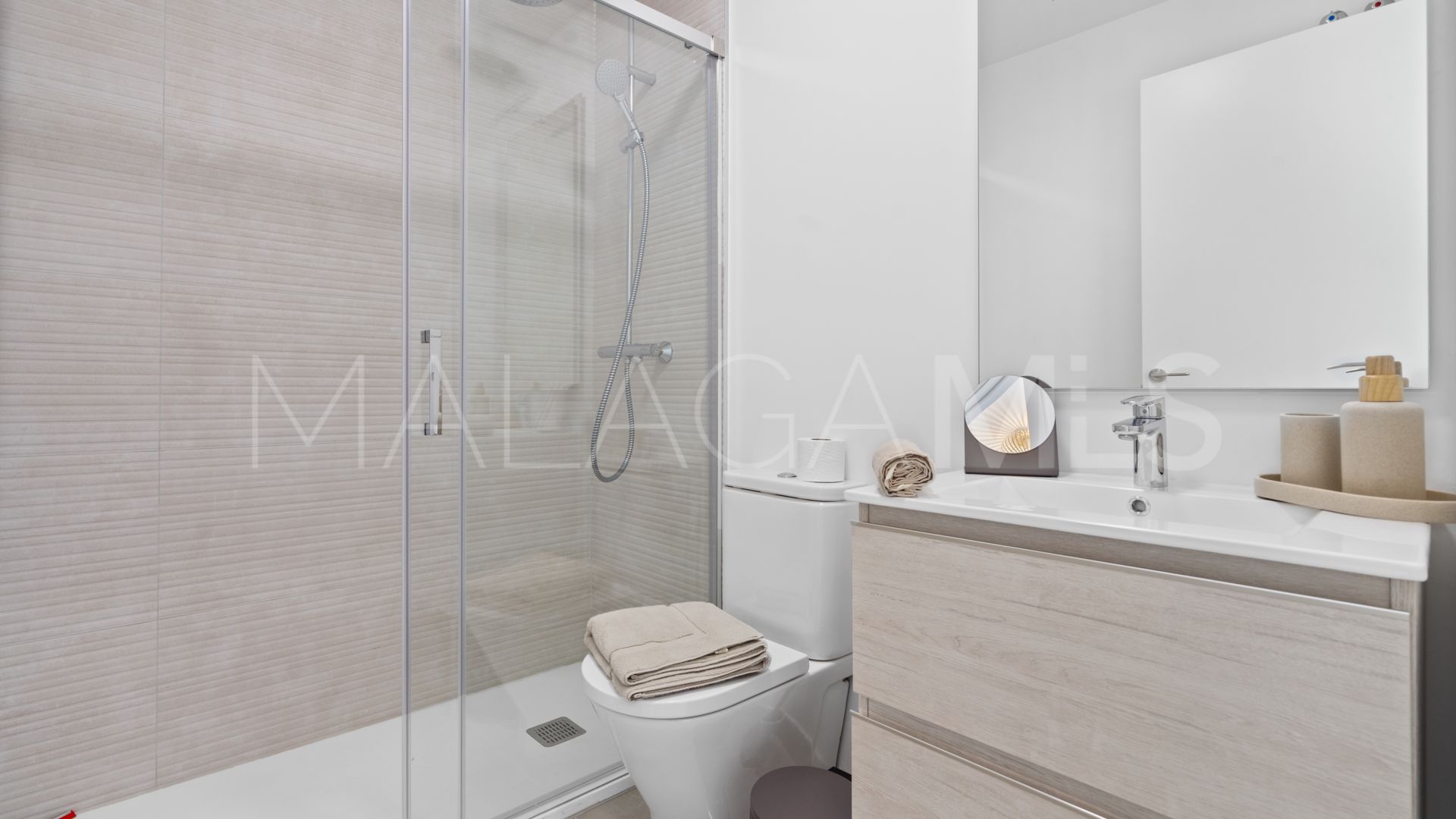 Takvåning for sale in Estepona Öst