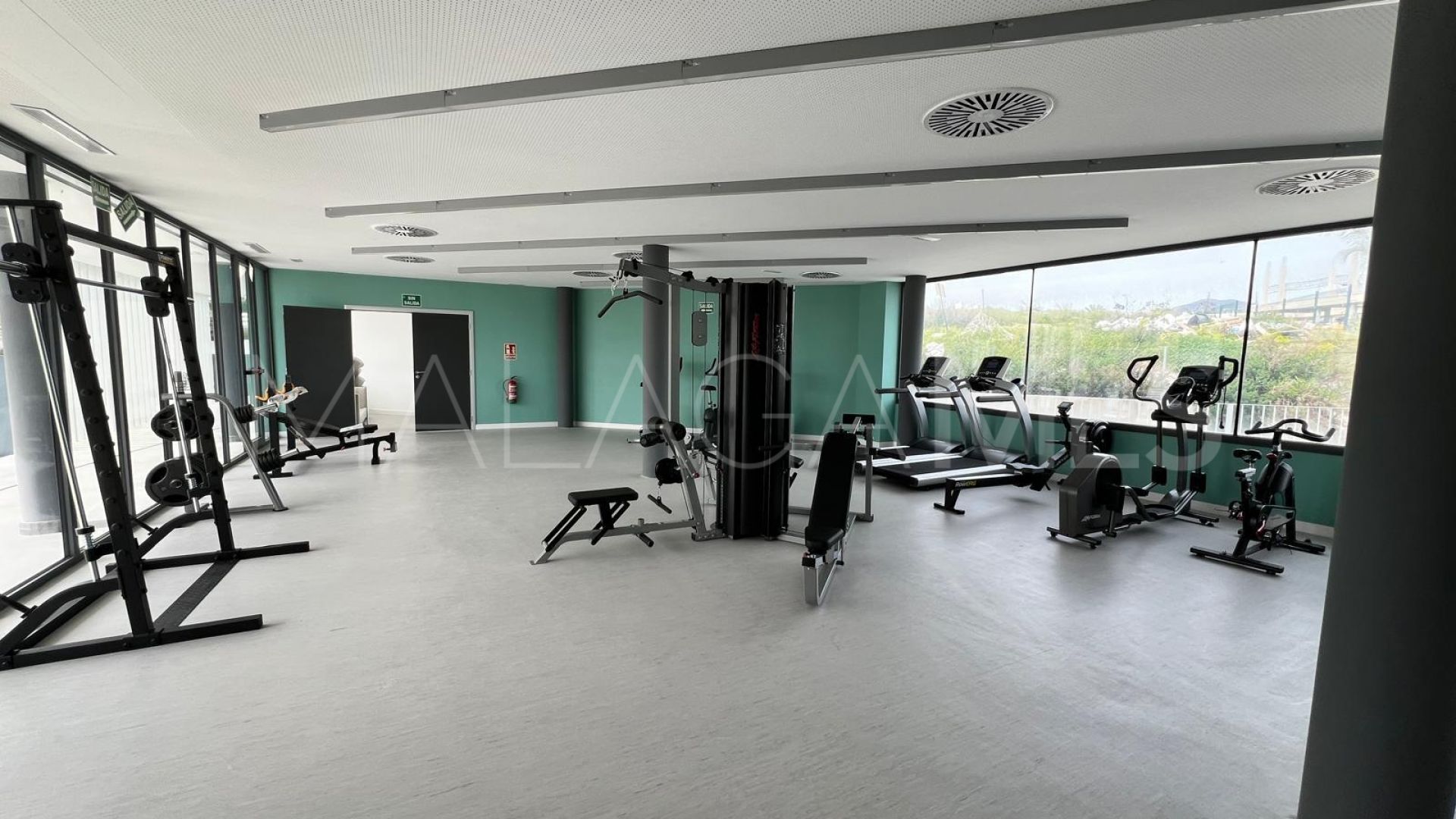 Takvåning for sale in Estepona Öst