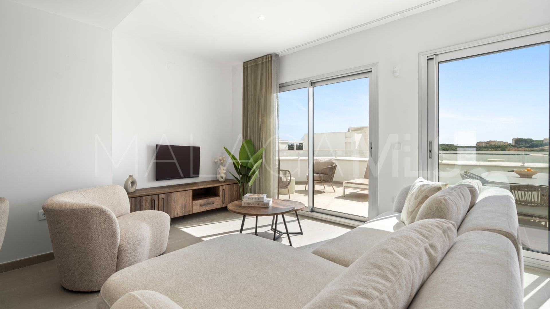 Takvåning for sale in Estepona Öst