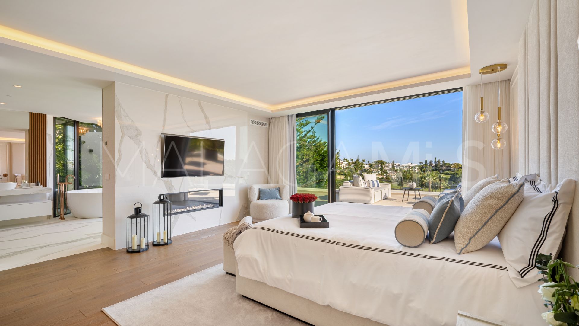 Villa with 6 bedrooms a la venta in Los Naranjos