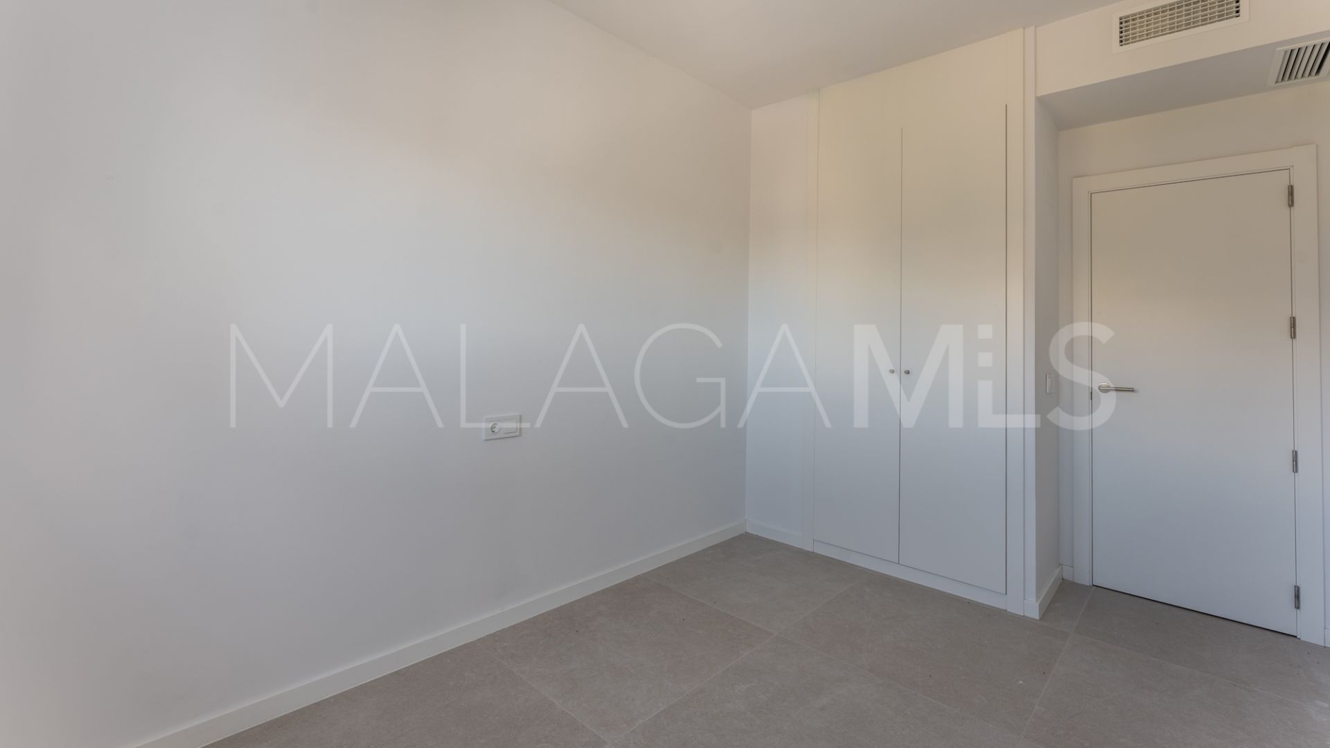 Penthaus for sale in Estepona