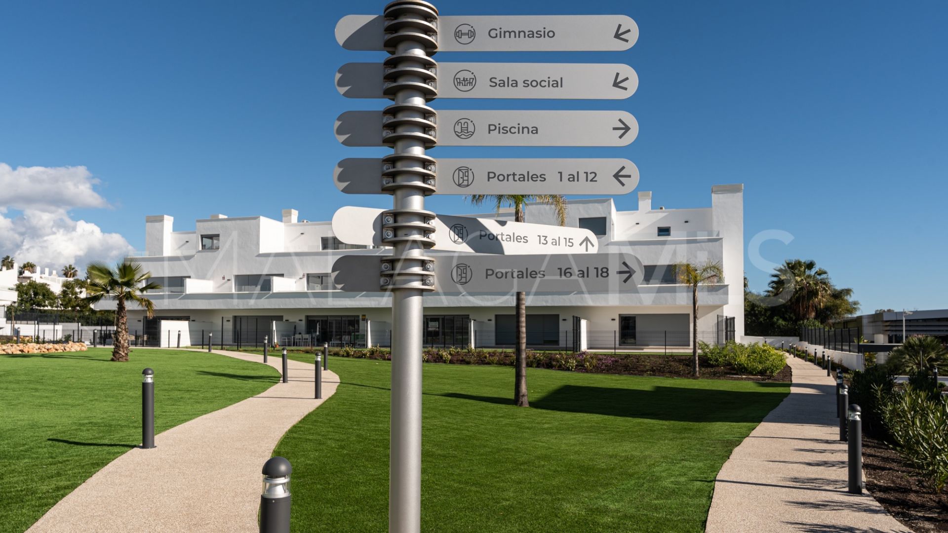 Penthaus for sale in Estepona