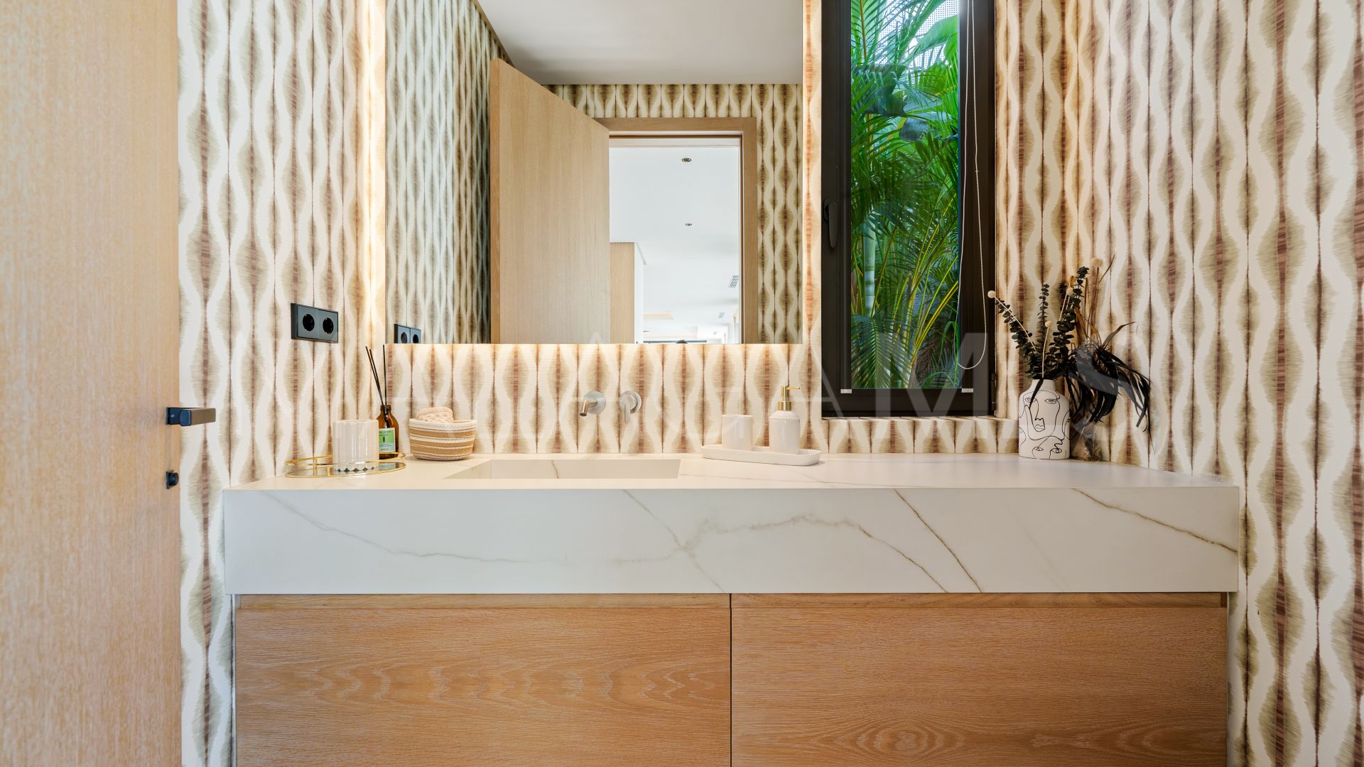 Linda Vista Baja 5 bedrooms villa for sale