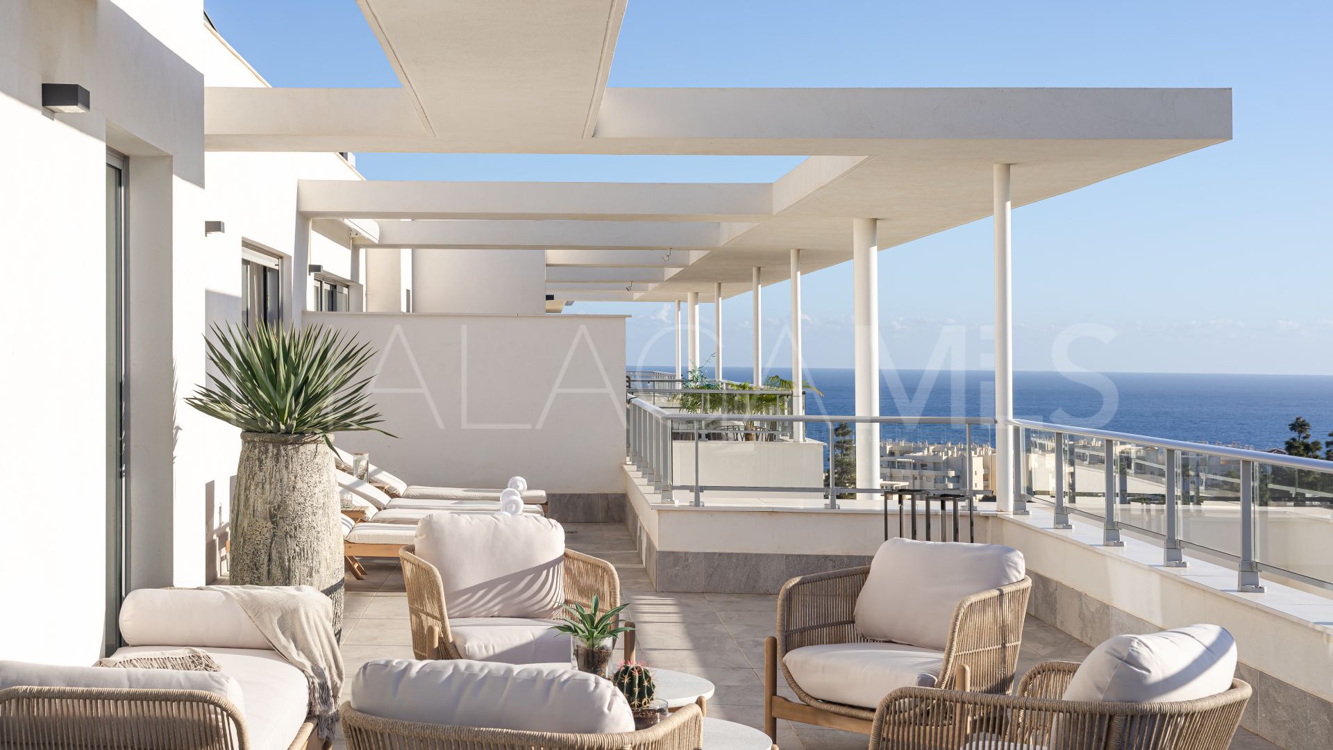 Penthouse for sale in Cala de Mijas