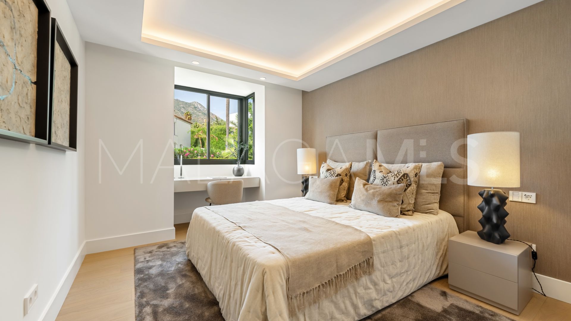 For sale villa in Marbella Golden Mile