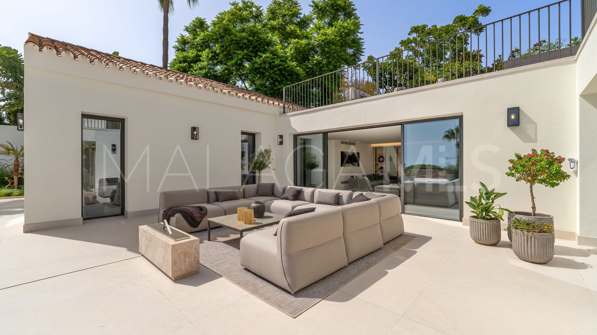 For sale villa in Marbella Golden Mile