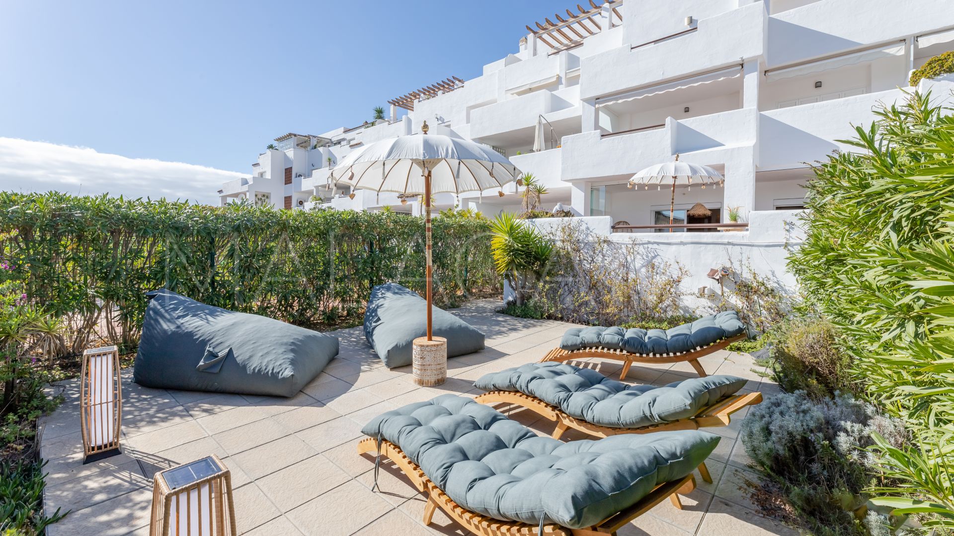 Appartement rez de chaussée for sale in Estepona