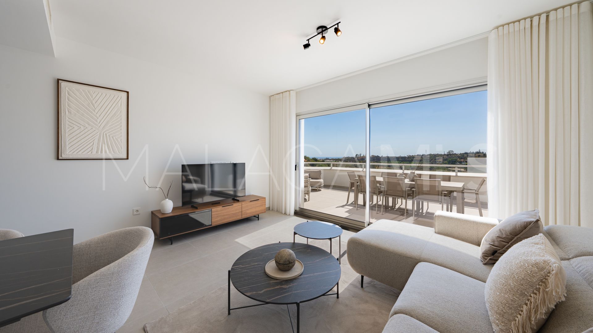 For sale duplex penthouse in Estepona with 3 bedrooms