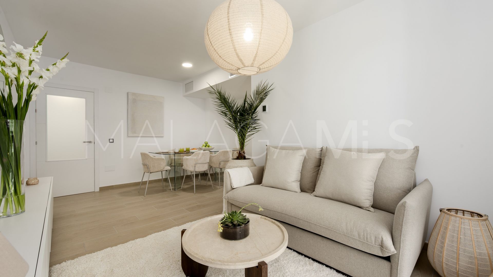 Lägenhet for sale in Estepona Stad