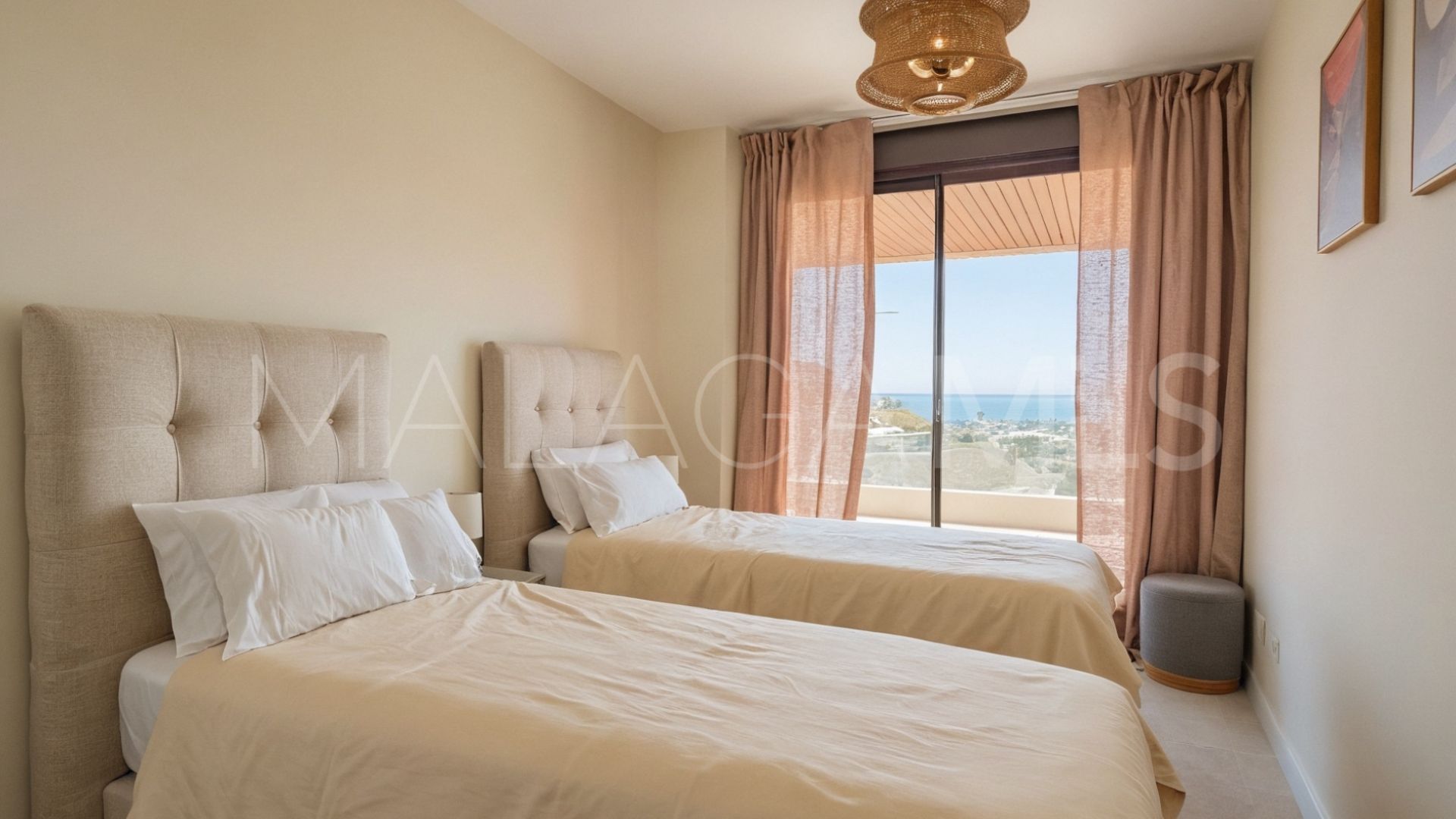 Estepona, apartamento for sale with 2 bedrooms