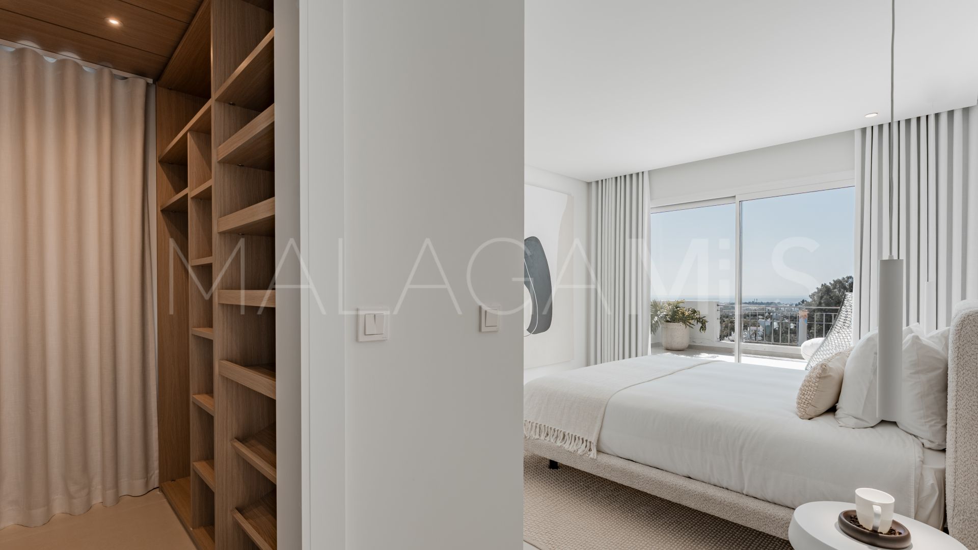 Duplex penthouse for sale in La Quinta