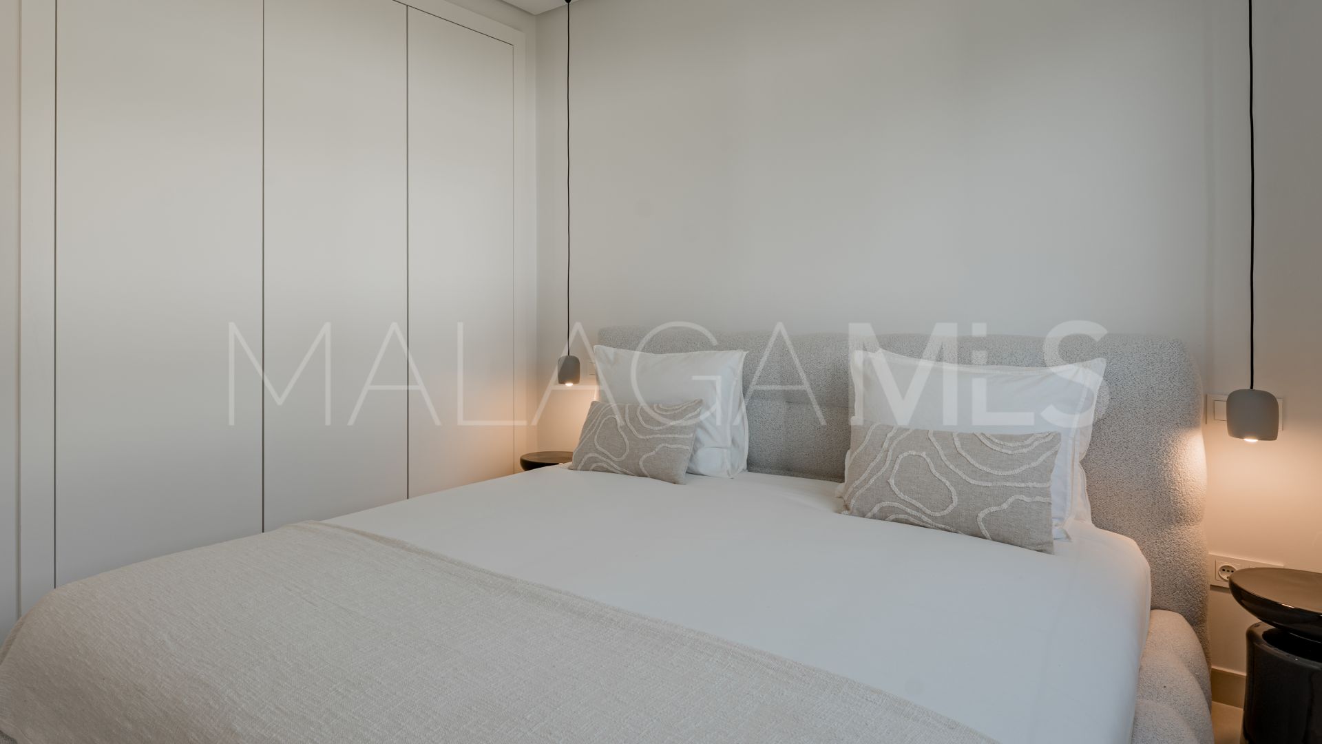 Duplex penthouse for sale in La Quinta