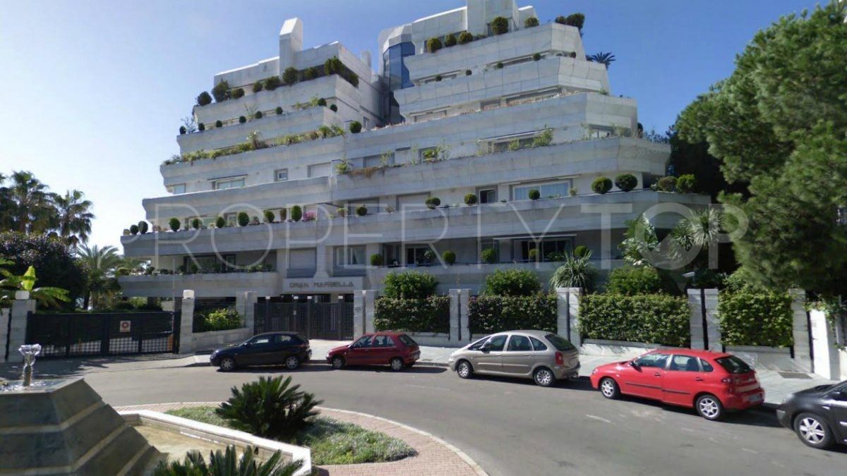 For sale Gran Marbella apartment with 2 bedrooms