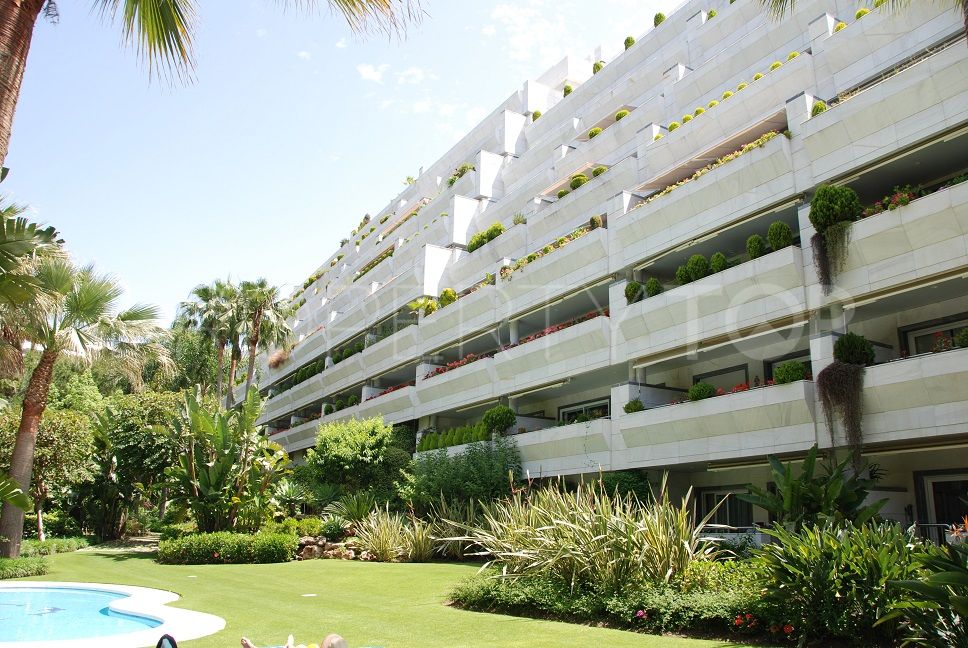 For sale Gran Marbella apartment with 2 bedrooms