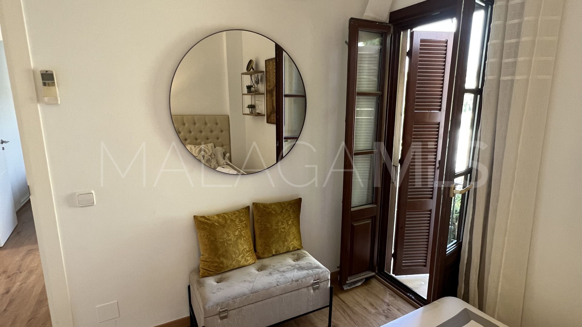 Apartamento with 2 bedrooms a la venta in Señorio de Marbella