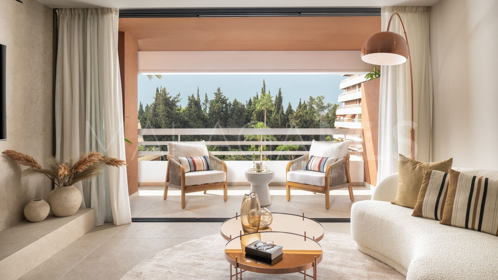 Zweistöckiges penthouse for sale in Marbella City