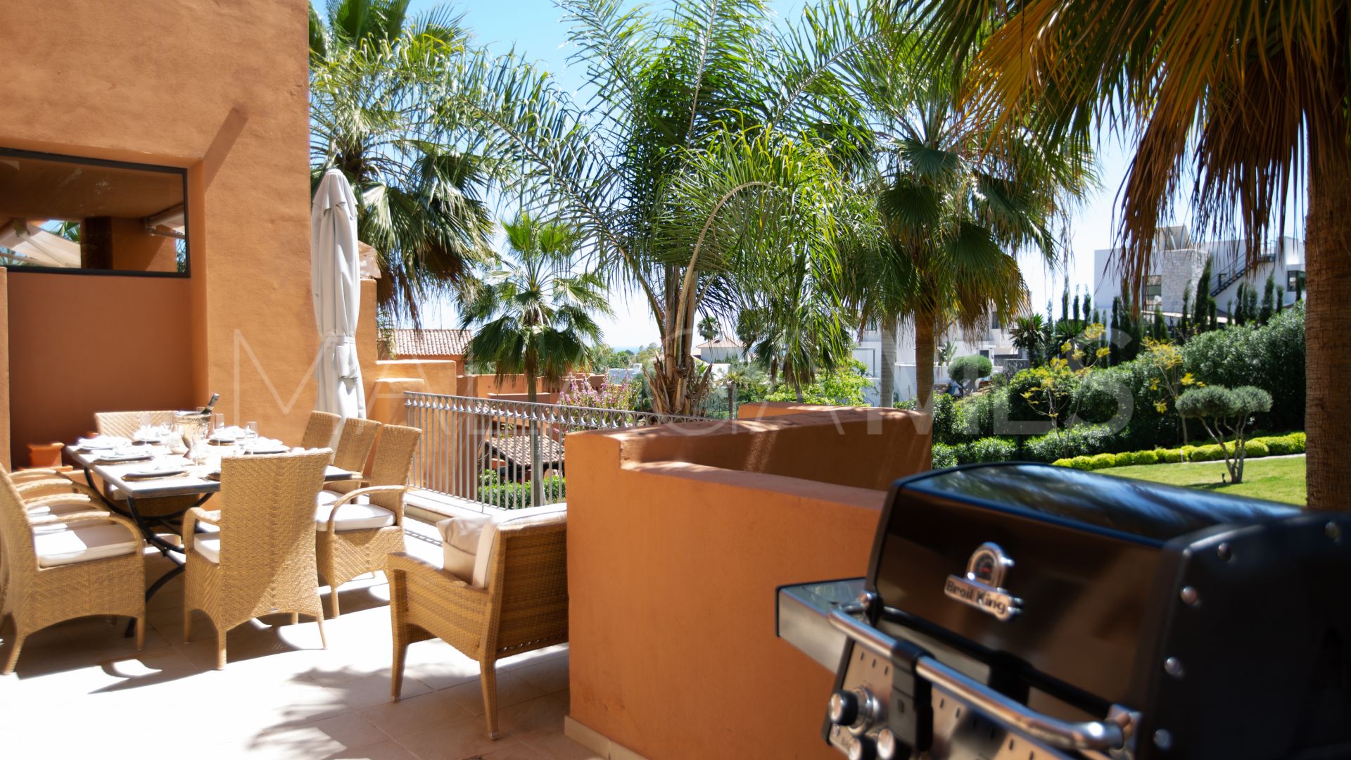 For sale Alminar de Marbella apartment with 3 bedrooms
