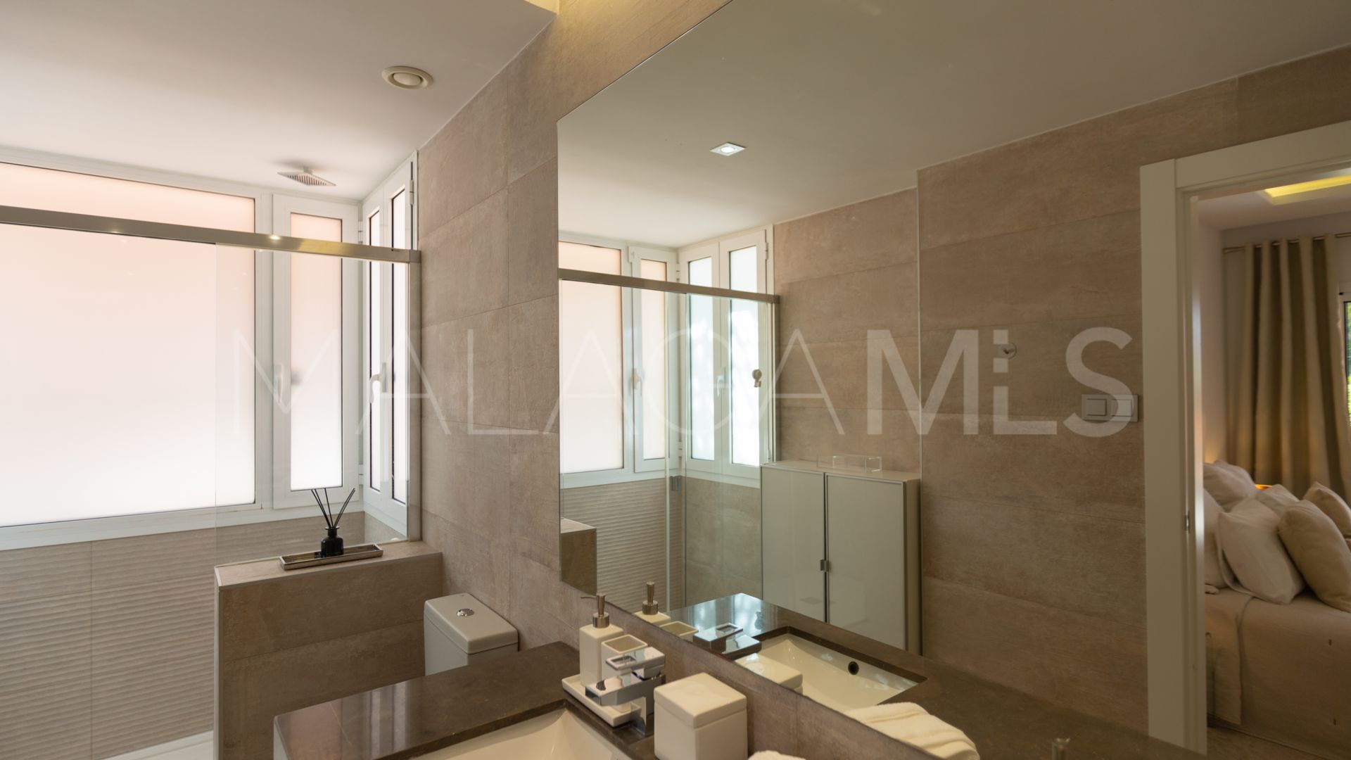 For sale Alminar de Marbella apartment with 3 bedrooms