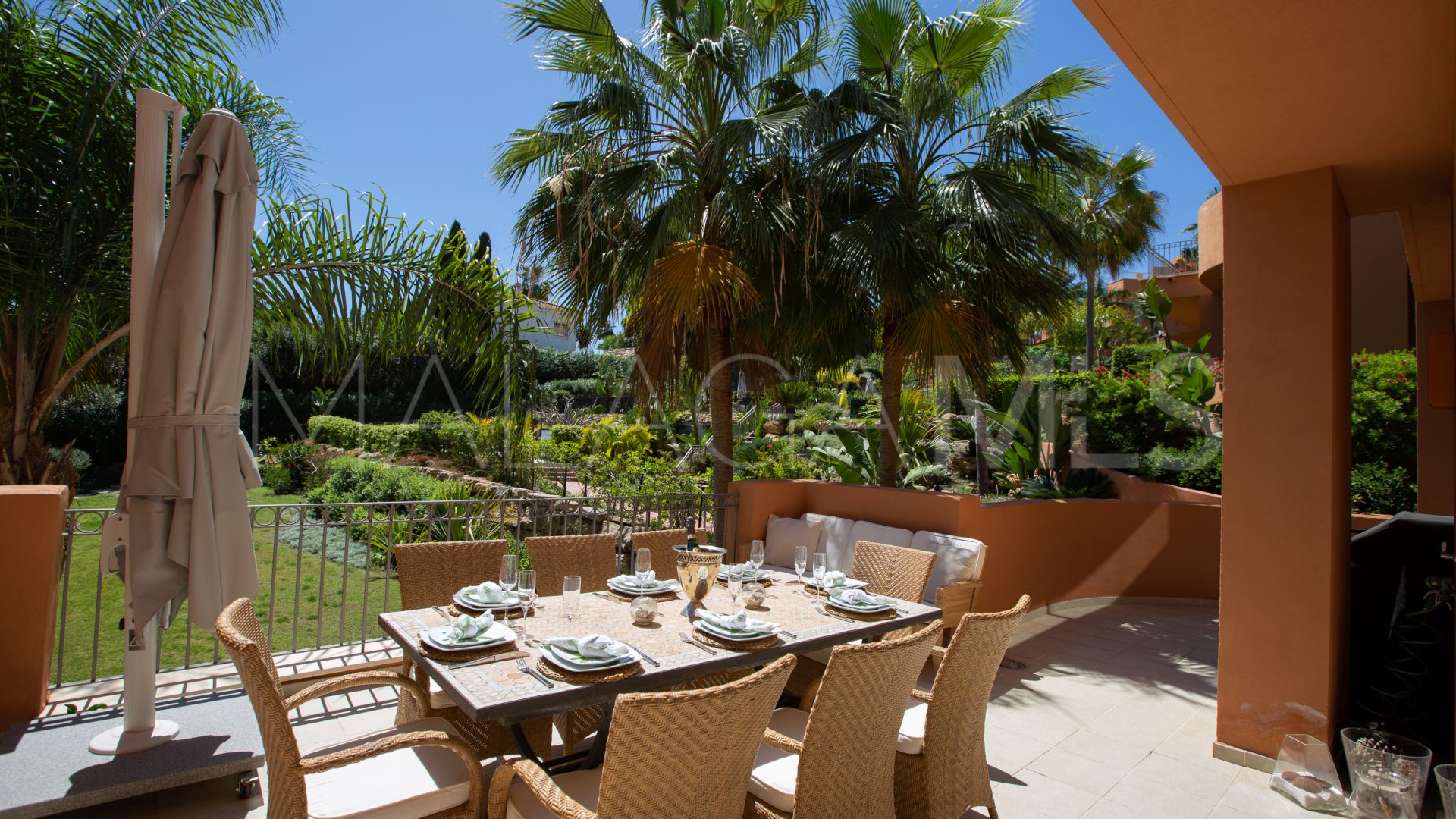 For sale Alminar de Marbella apartment with 3 bedrooms