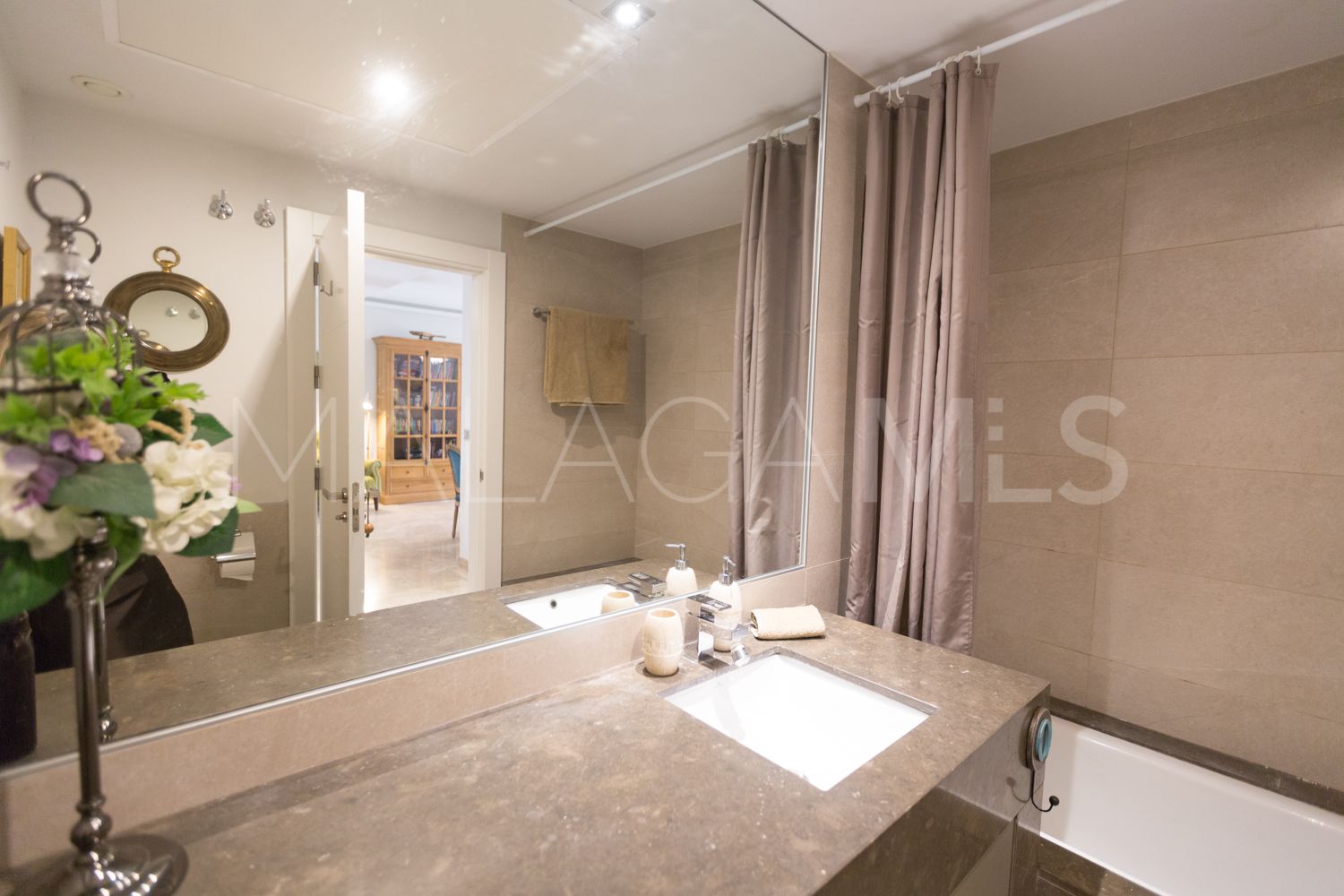 Appartement rez de chaussée for sale in Alminar de Marbella