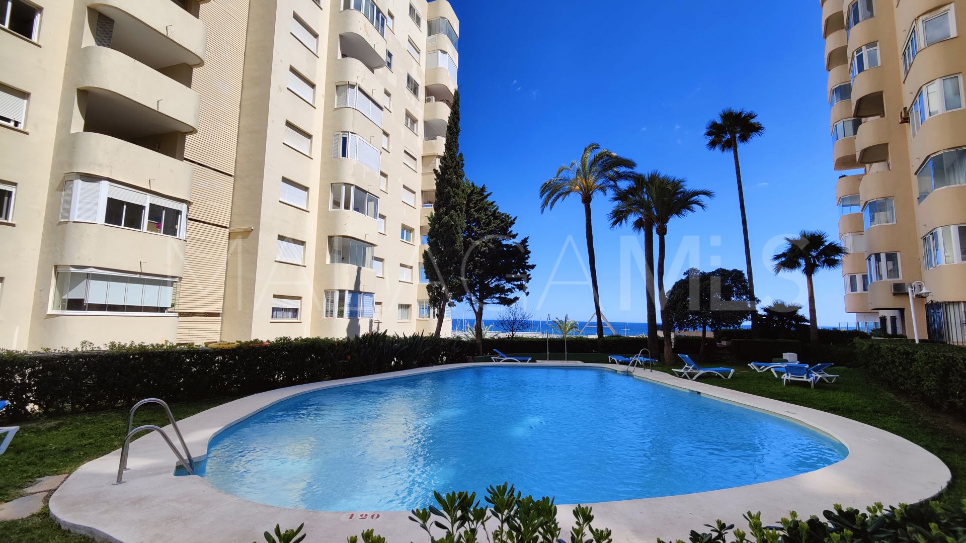 Lägenhet for sale in Puerto Paraíso