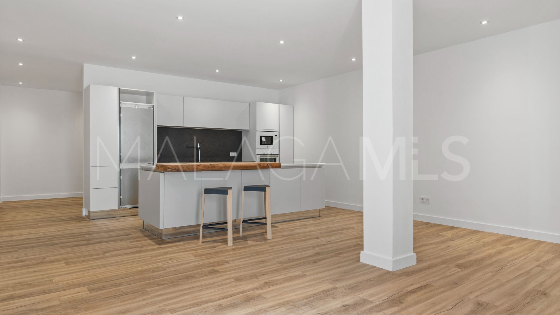 Villa in San Pedro de Alcantara for sale