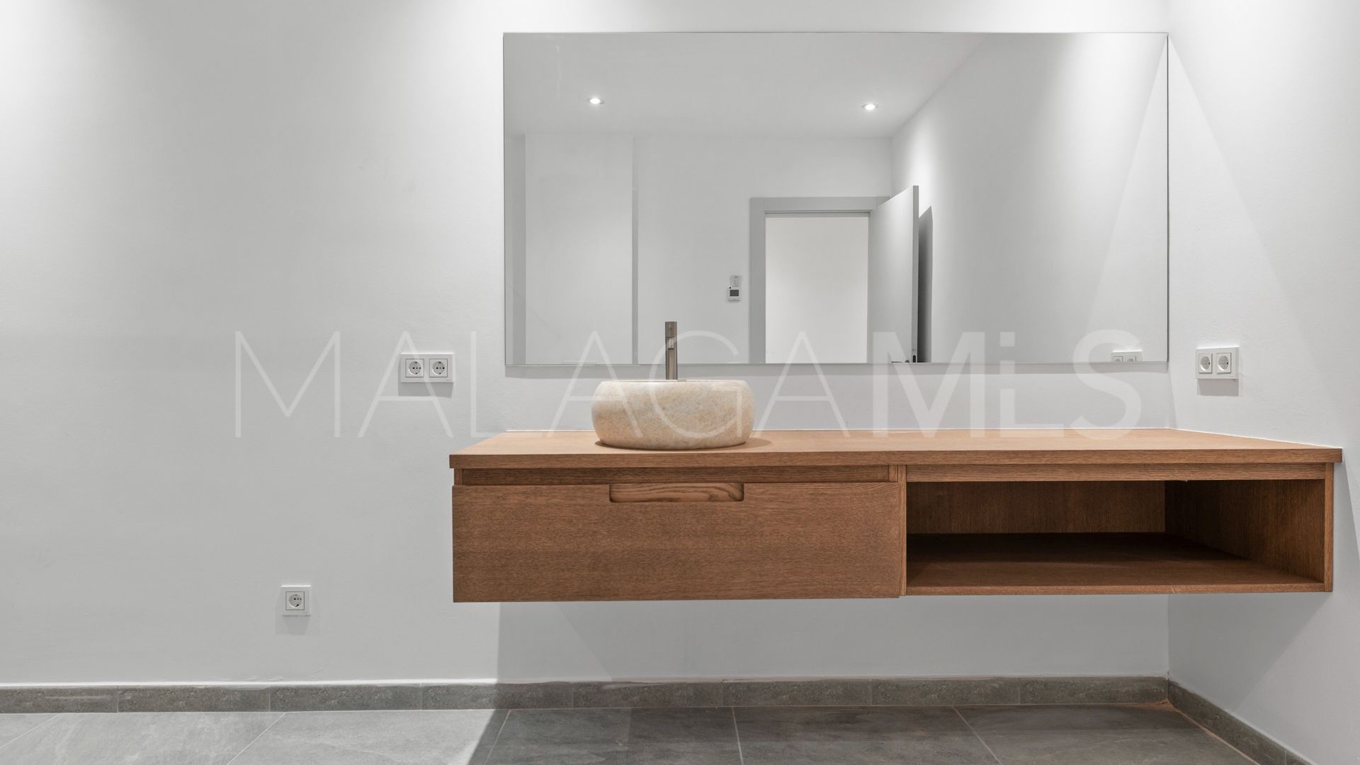 Villa in San Pedro de Alcantara for sale