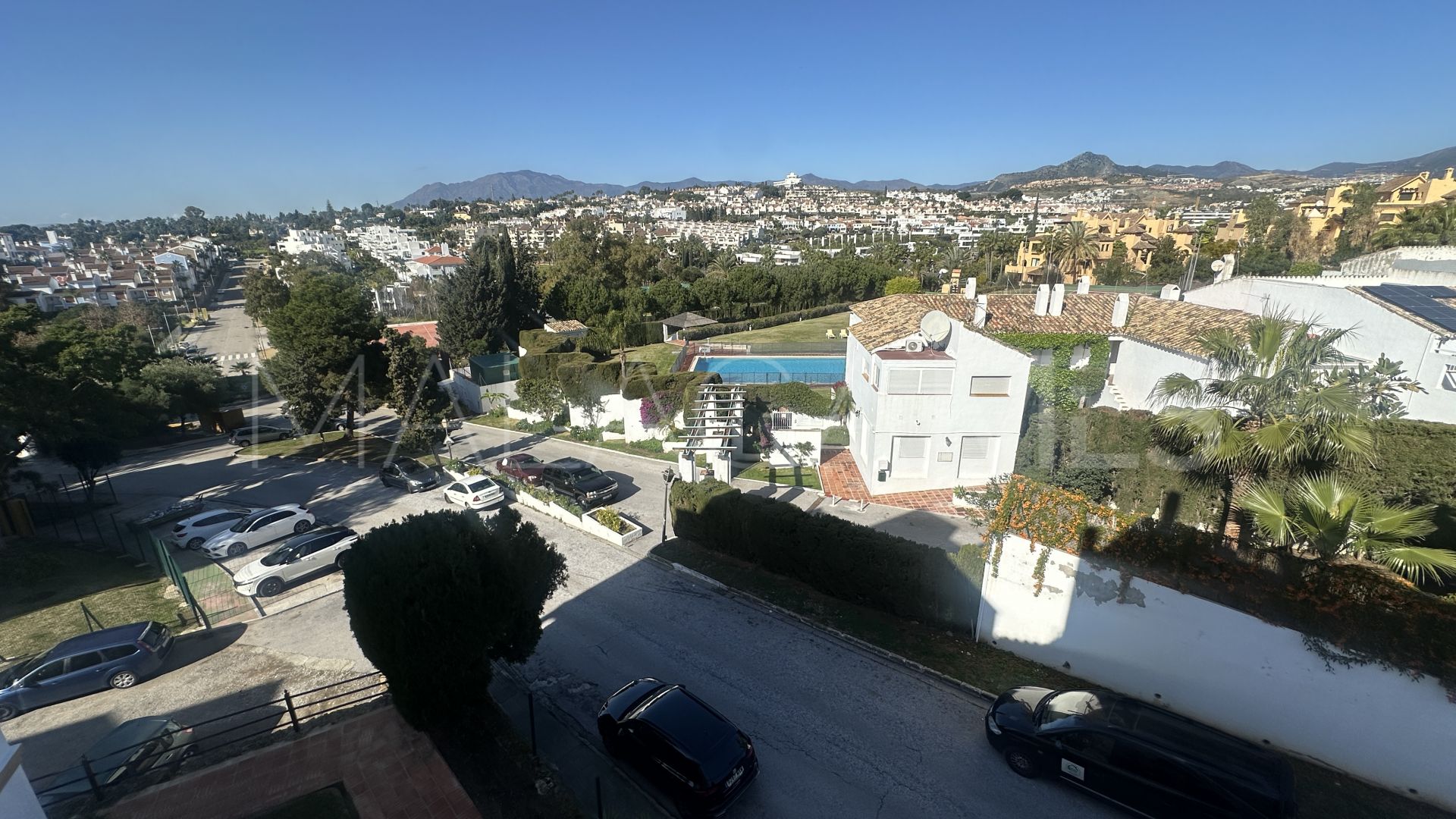 2 bedrooms duplex penthouse in Atalaya Golf for sale
