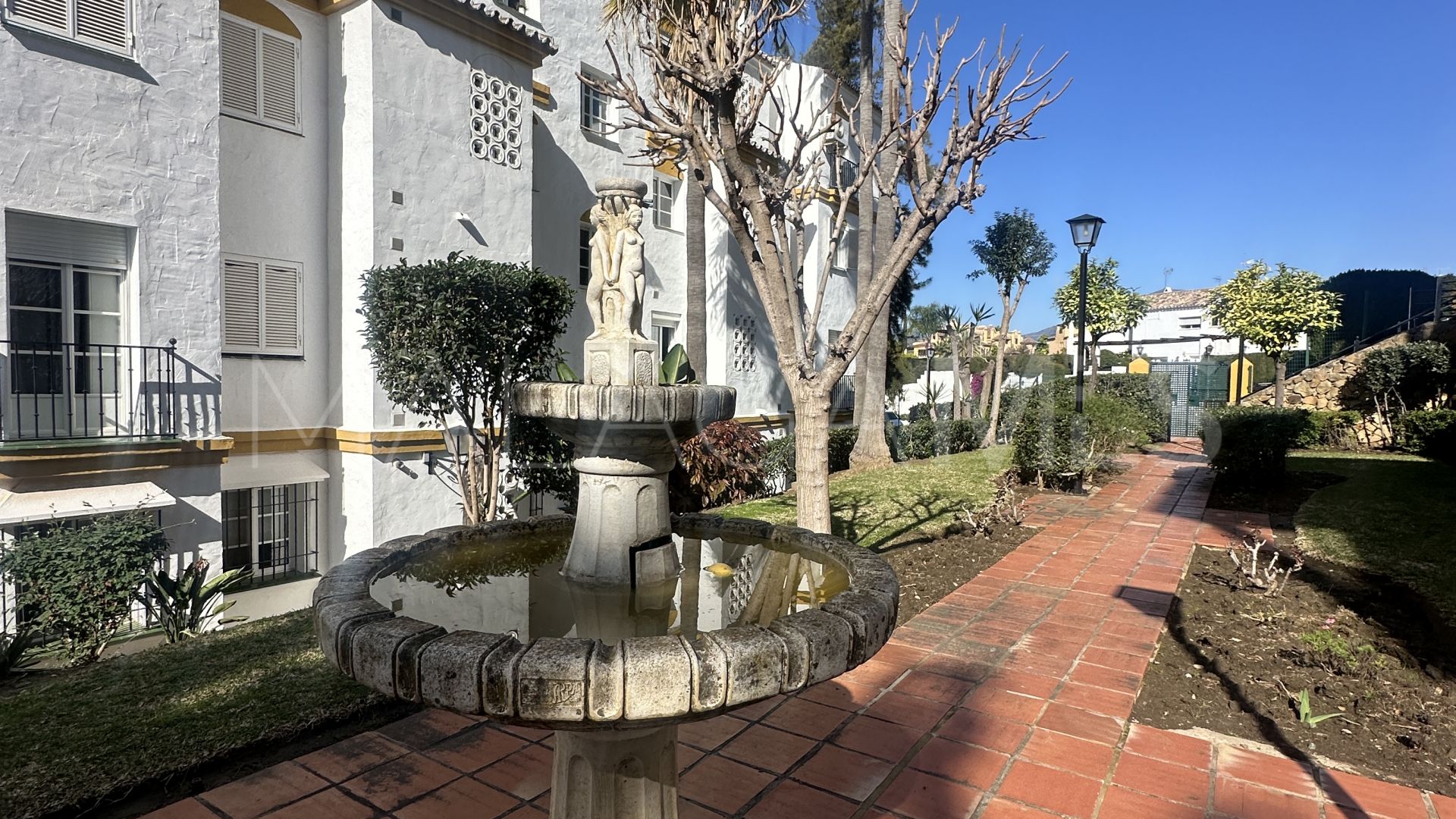 2 bedrooms duplex penthouse in Atalaya Golf for sale