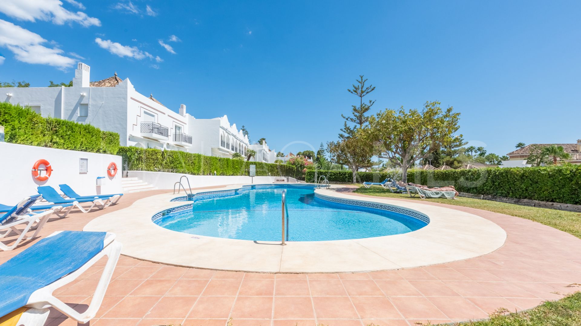 Buy Los Potros town house