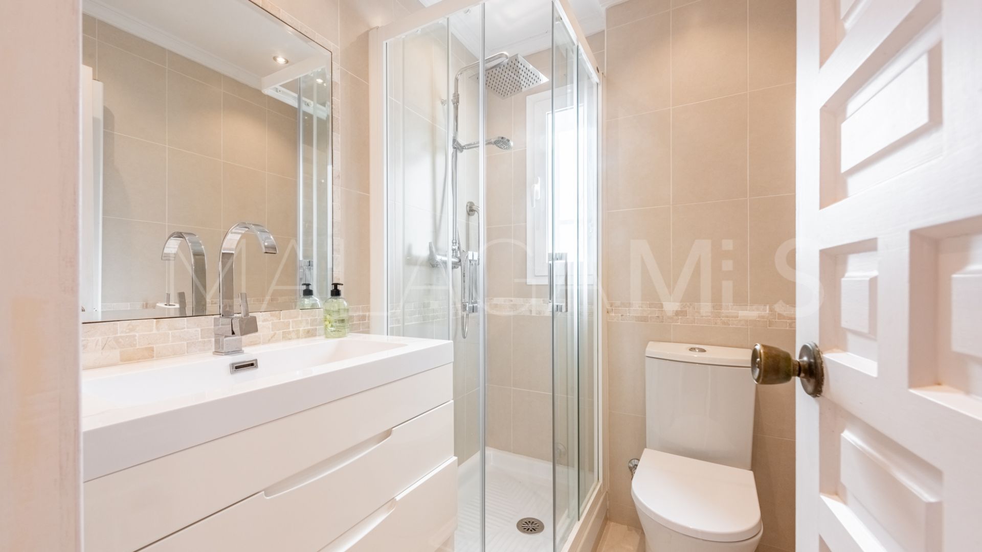 Appartement rez de chaussée for sale in Azahara II