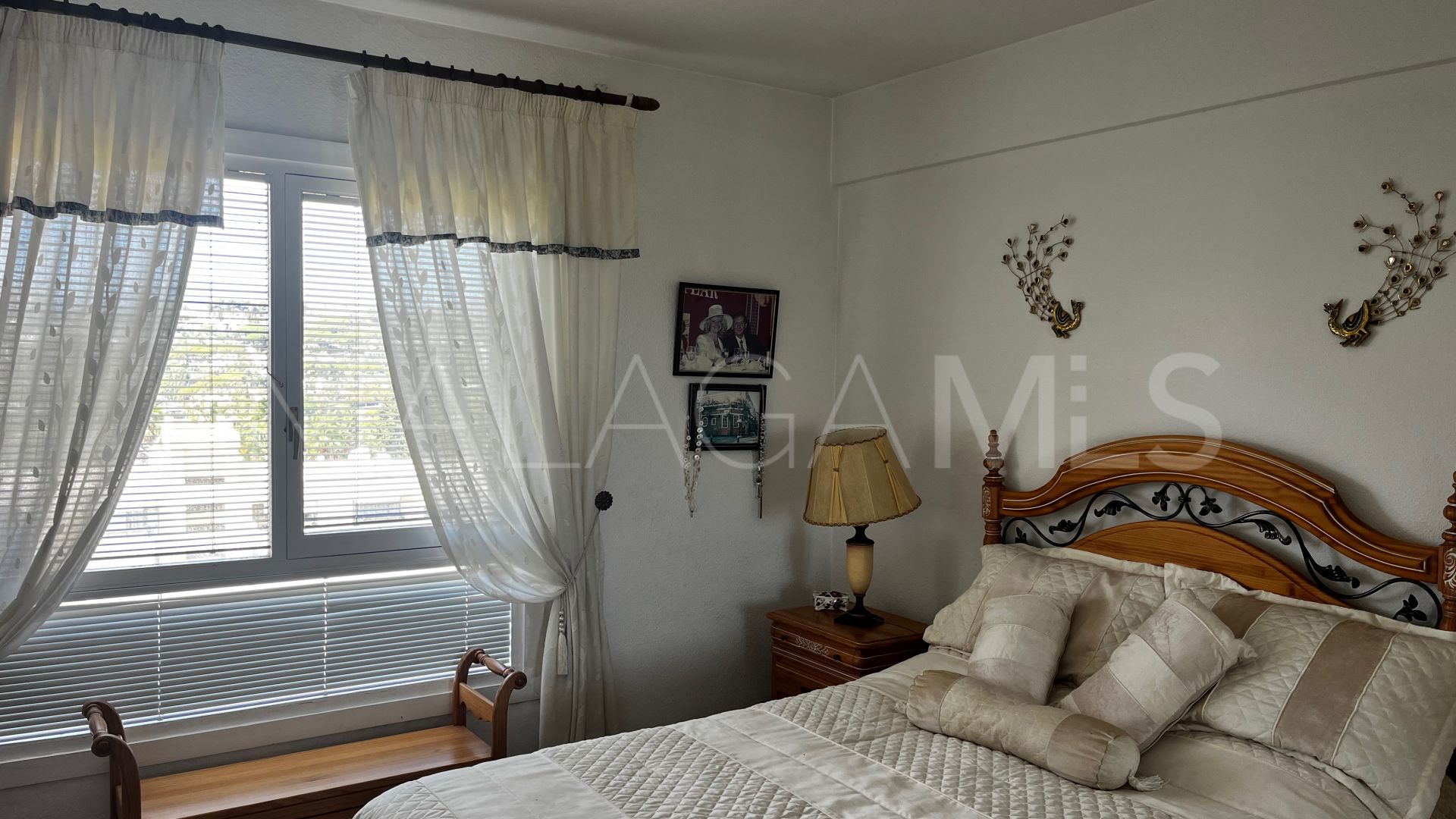 2 bedrooms Aloha apartment for sale
