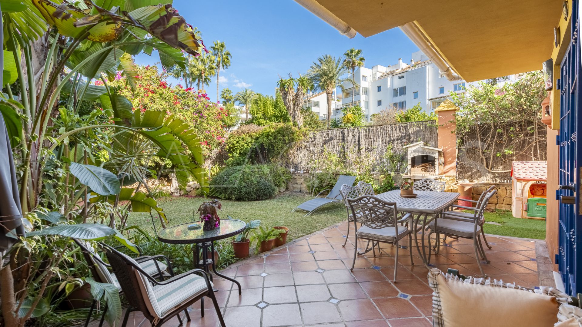 Pareado for sale with 3 bedrooms in Atalaya