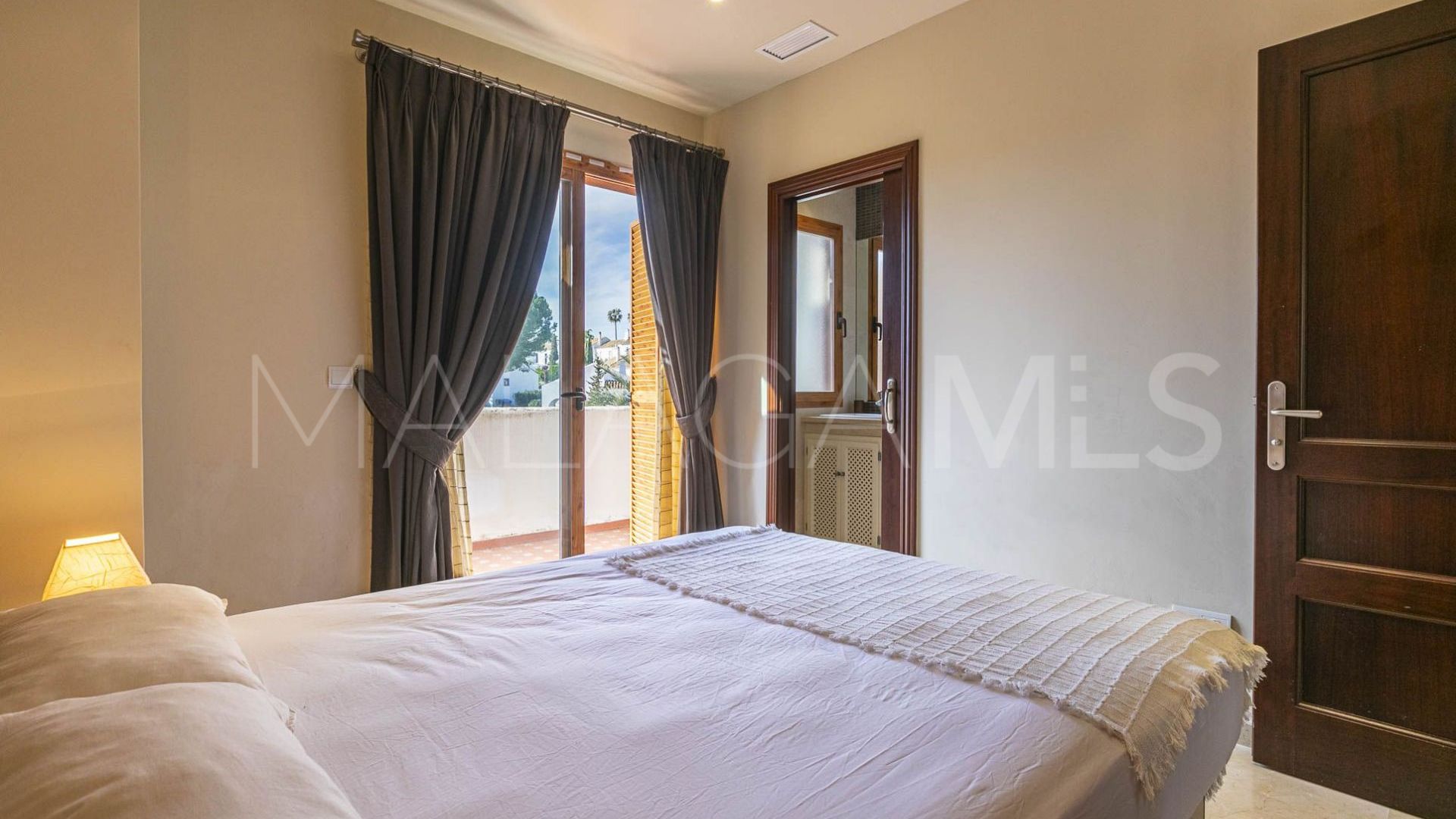 Appartement terrasse for sale in Nueva Andalucia