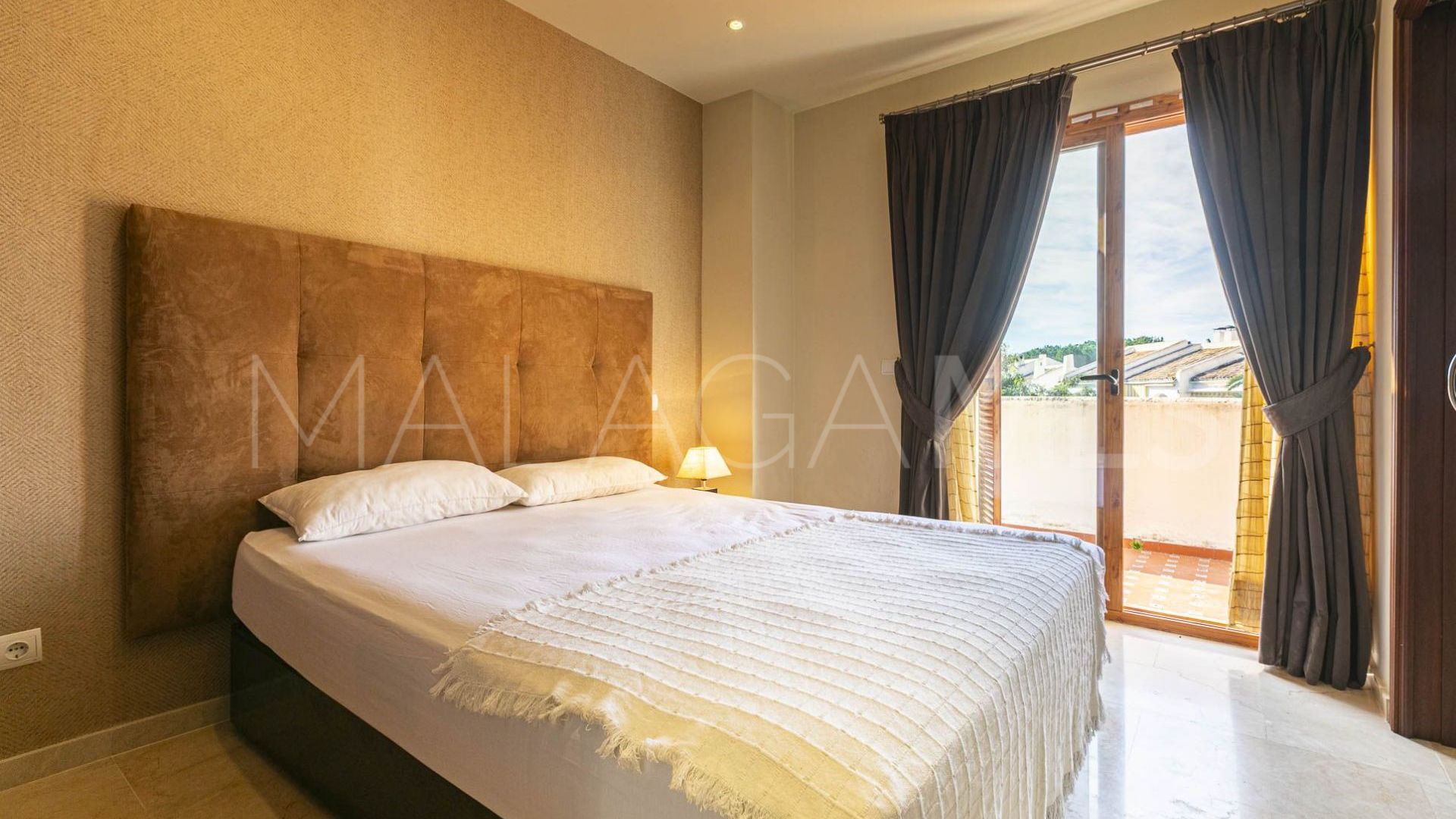 Appartement terrasse for sale in Nueva Andalucia