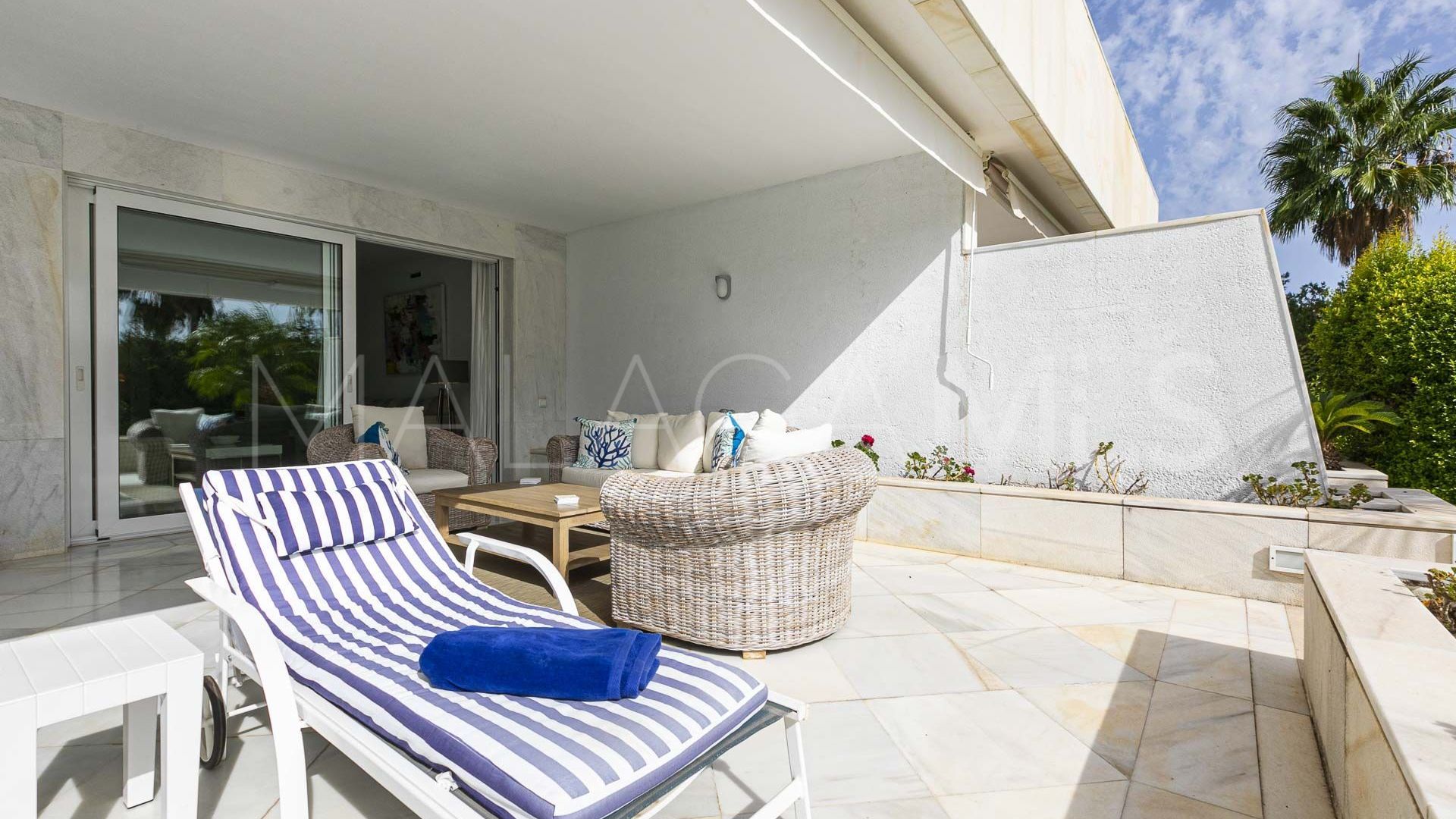 Apartment for sale in Nueva Andalucia