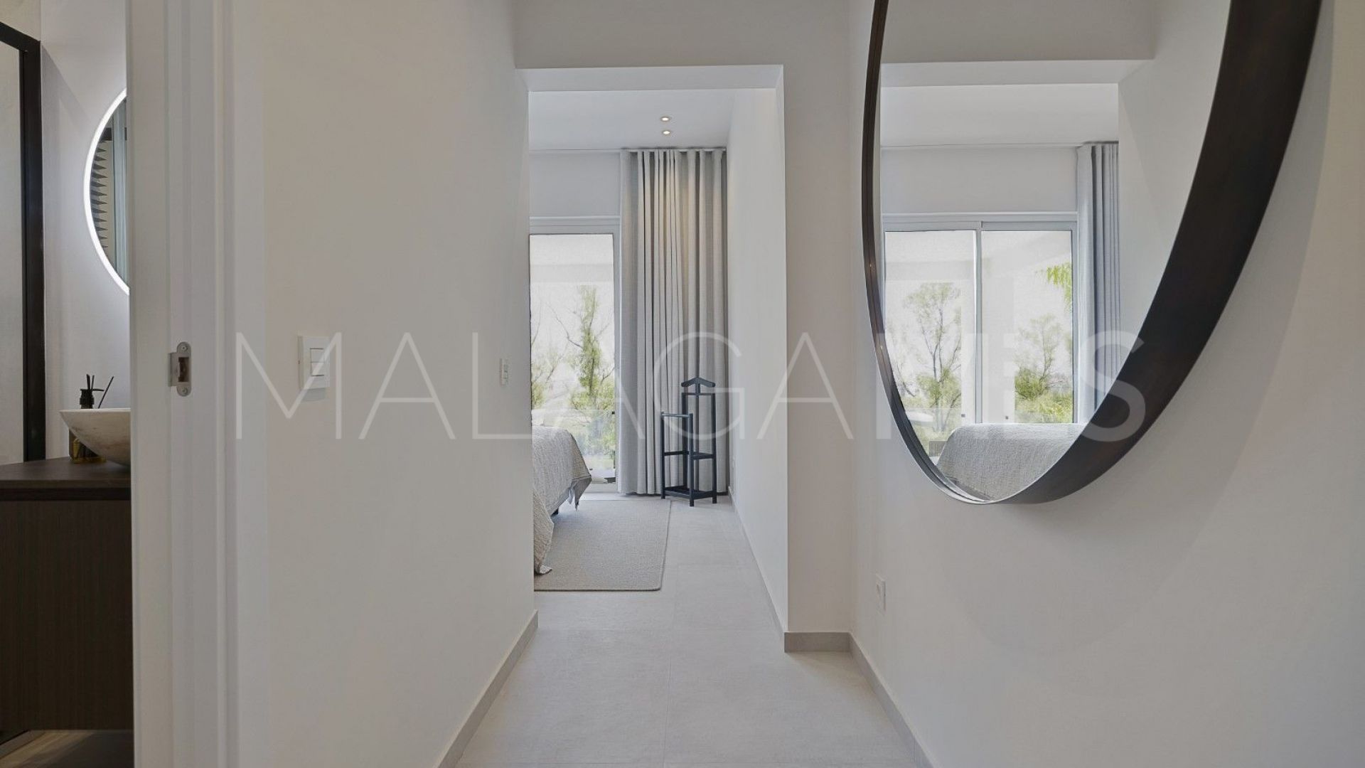 5 bedrooms Paraiso Alto villa for sale