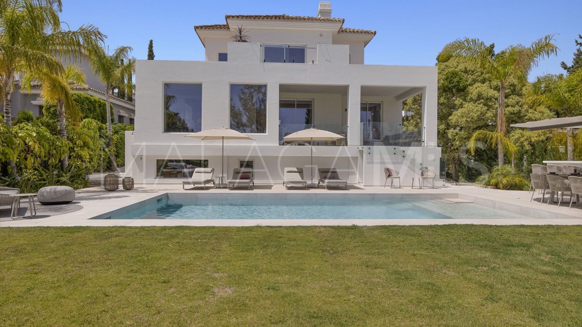 5 bedrooms Paraiso Alto villa for sale