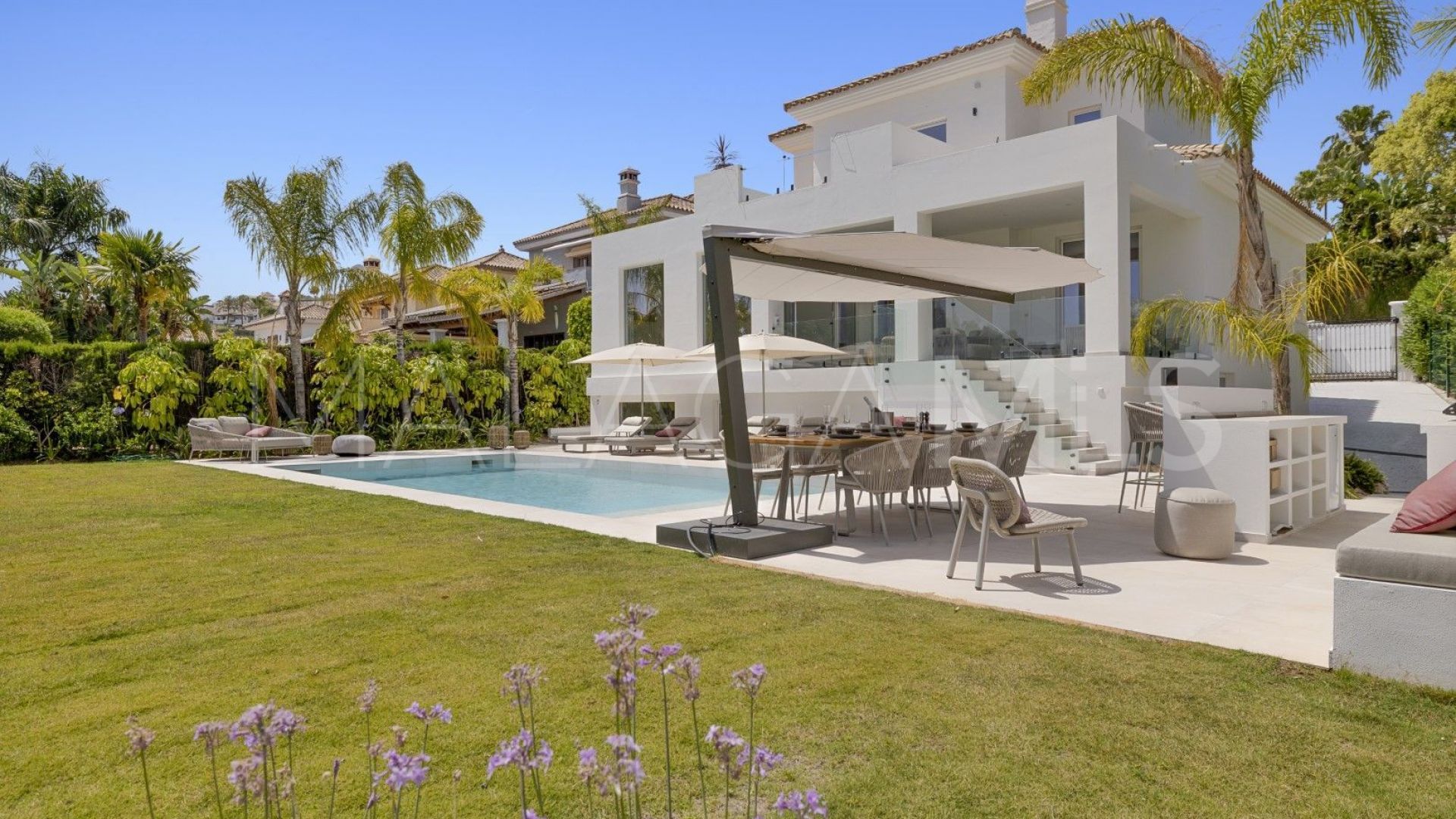 5 bedrooms Paraiso Alto villa for sale