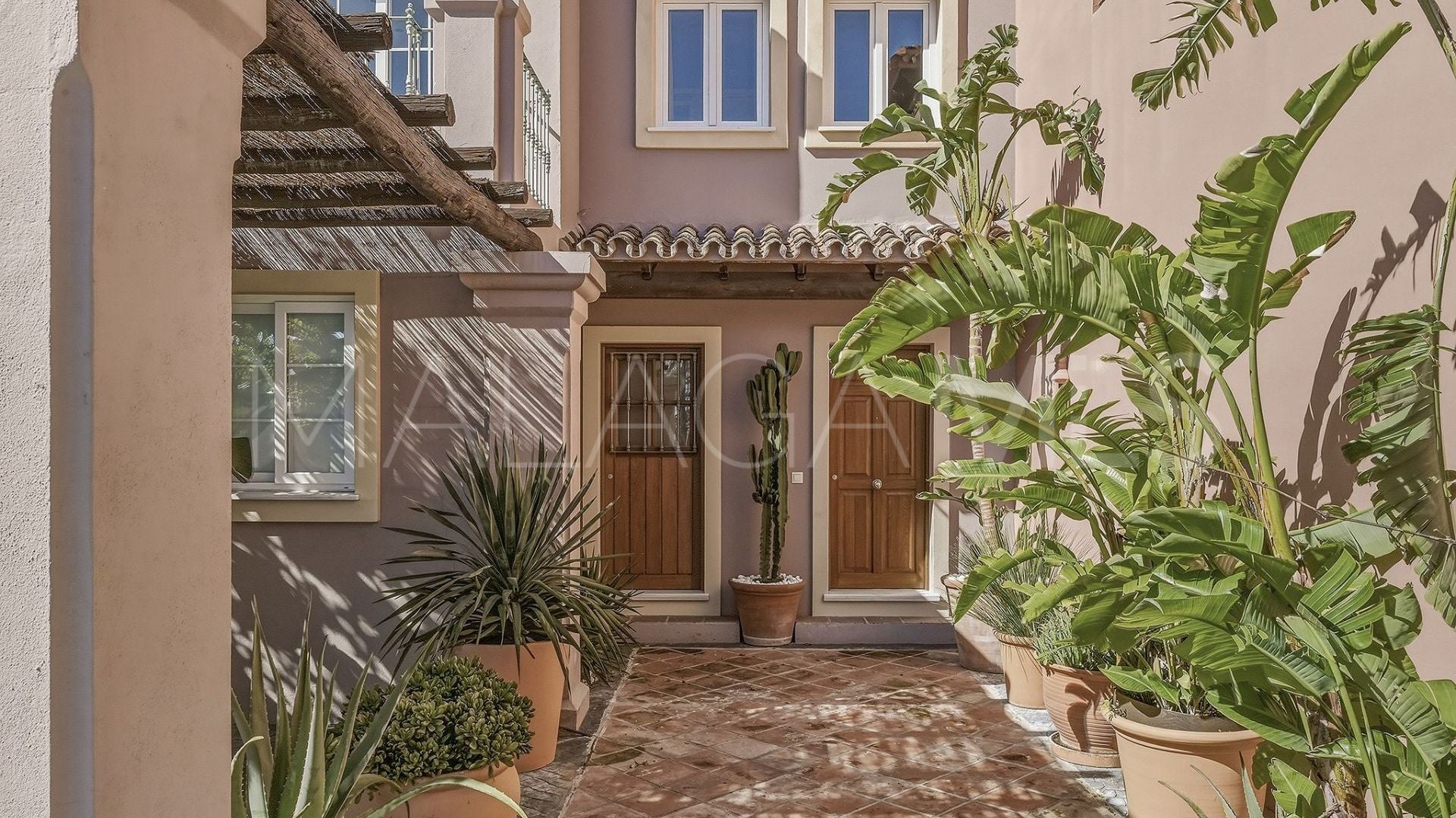 Buy adosado with 3 bedrooms in La Quinta