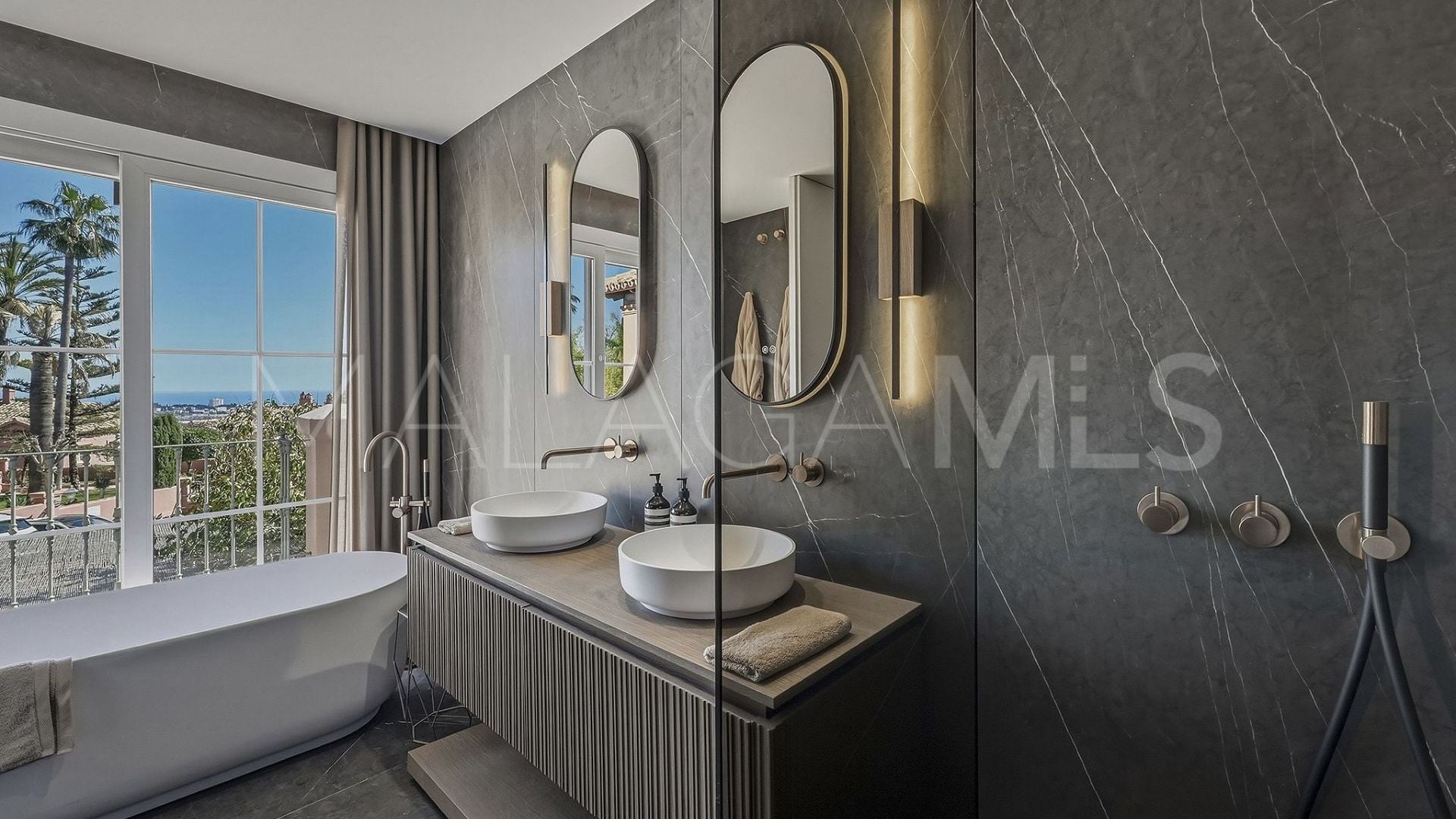 Buy adosado with 3 bedrooms in La Quinta