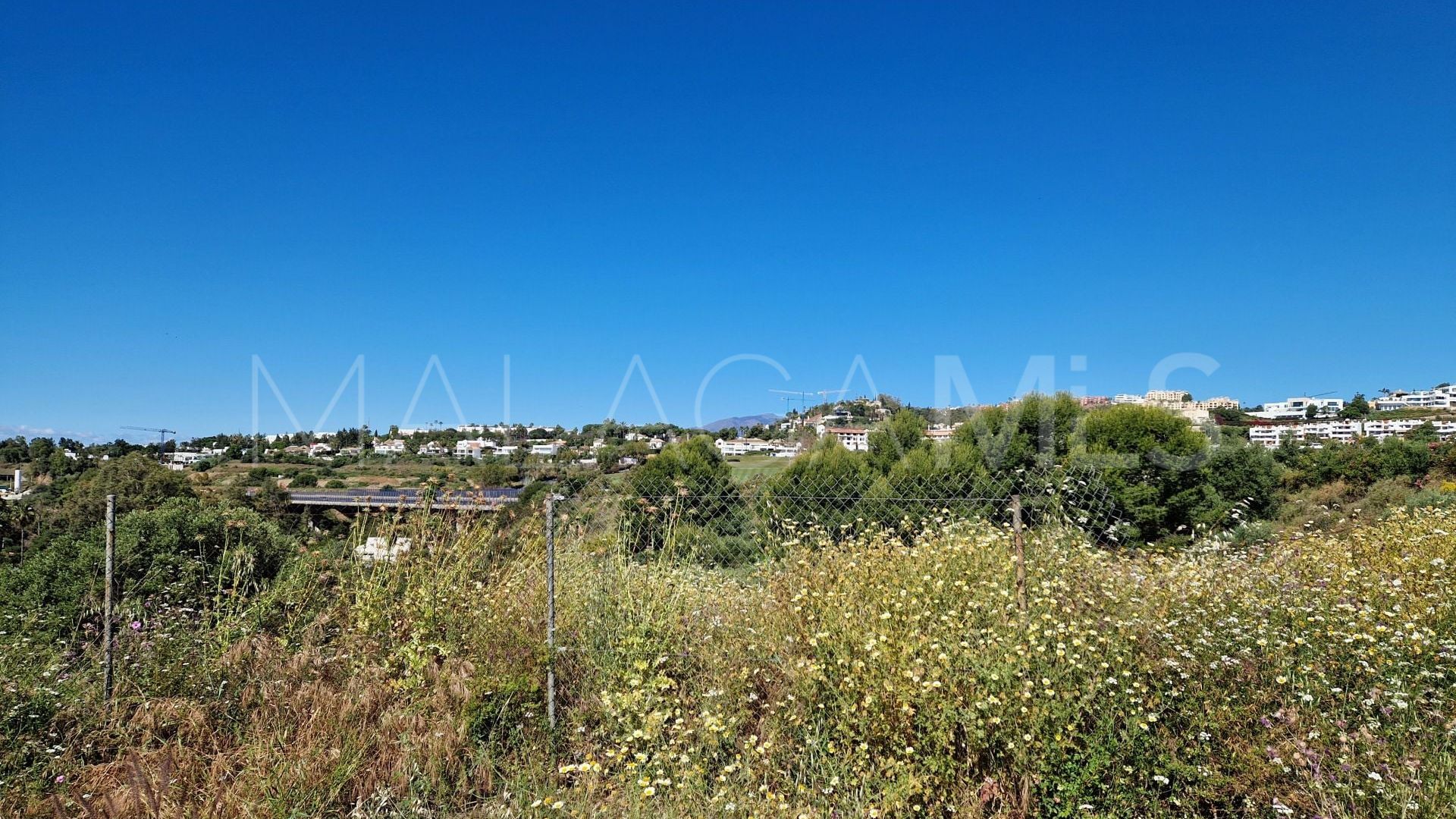 For sale plot in Nueva Andalucia