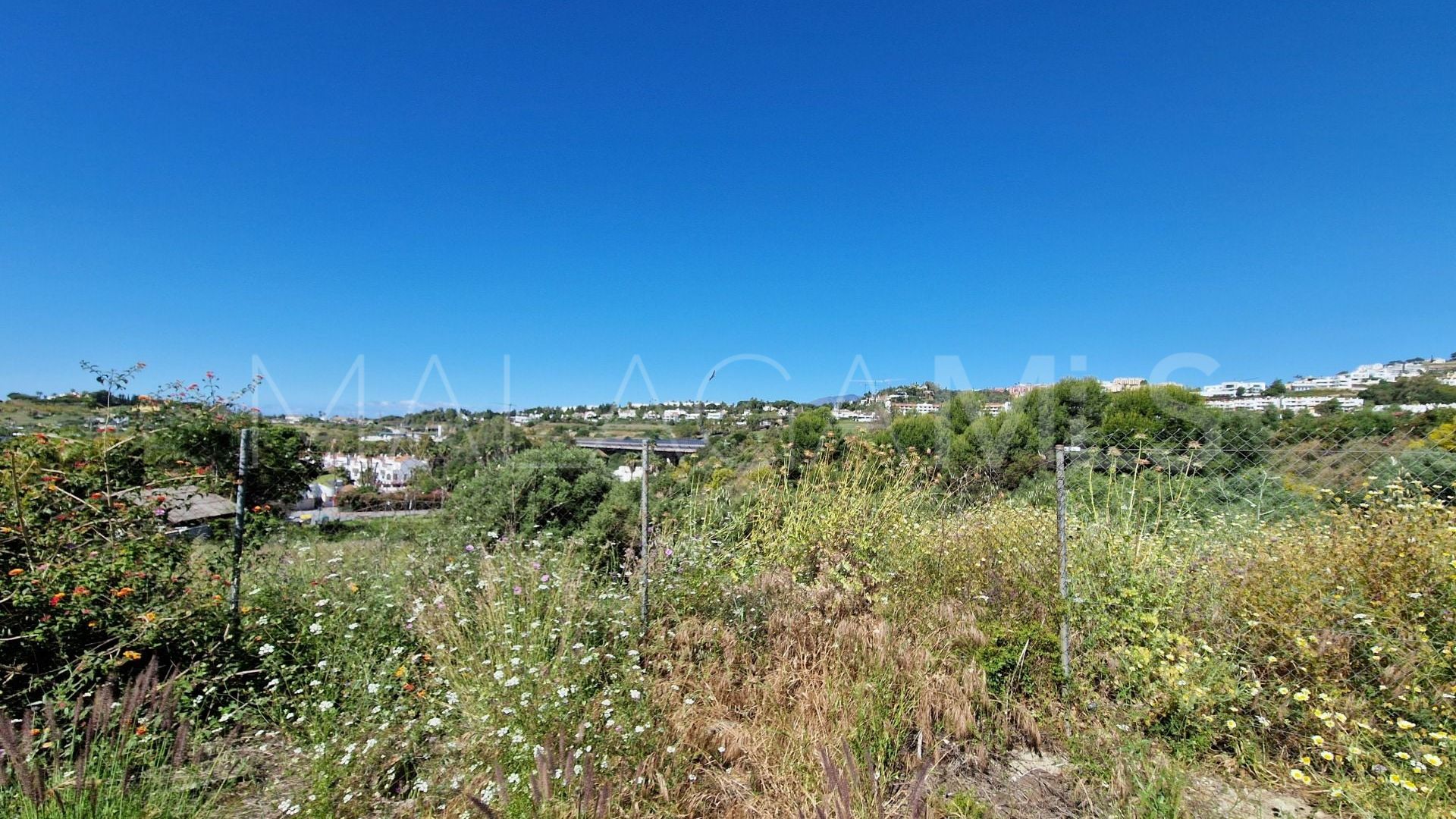 For sale plot in Nueva Andalucia