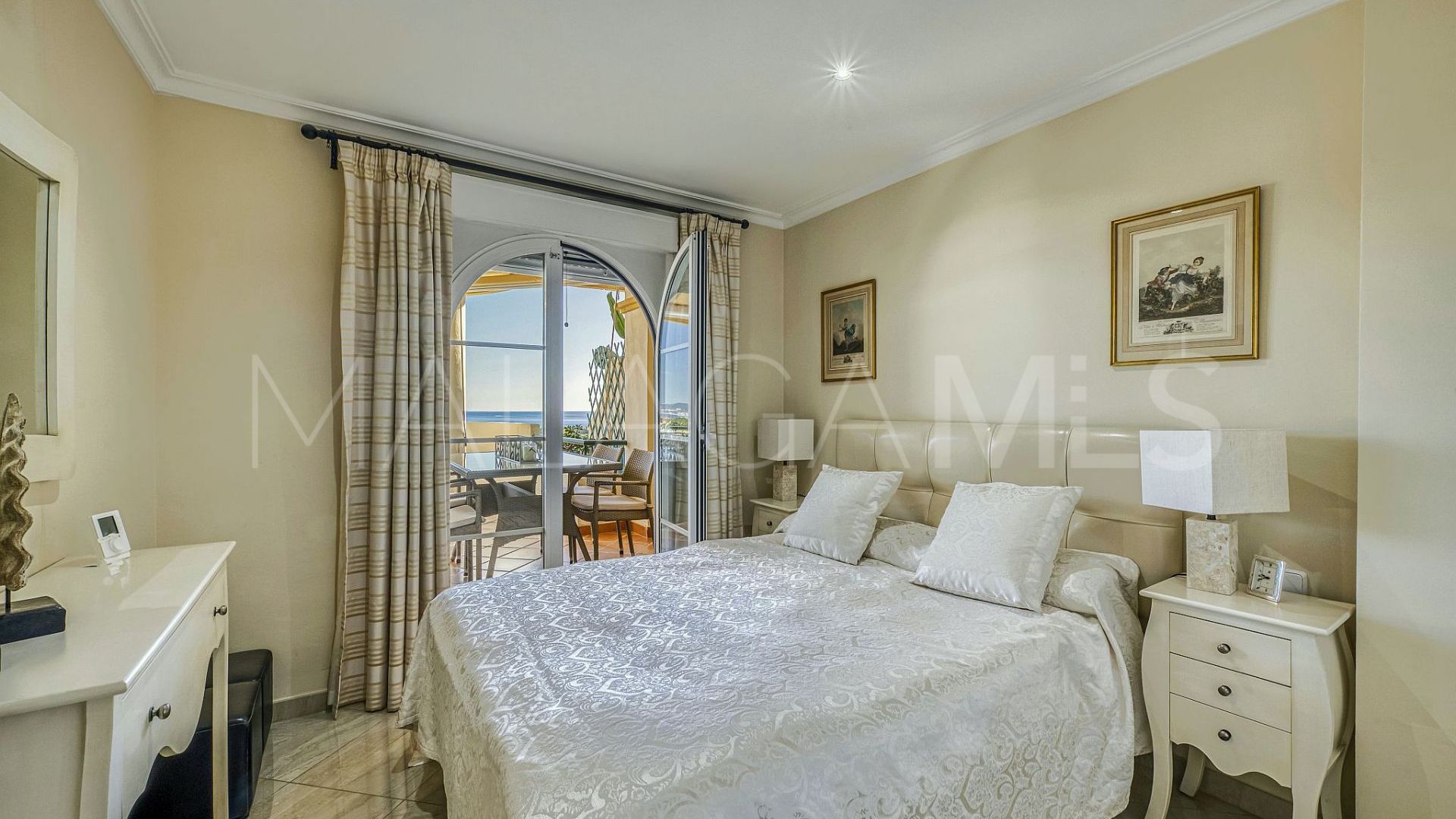 Wohnung for sale in Nueva Andalucia