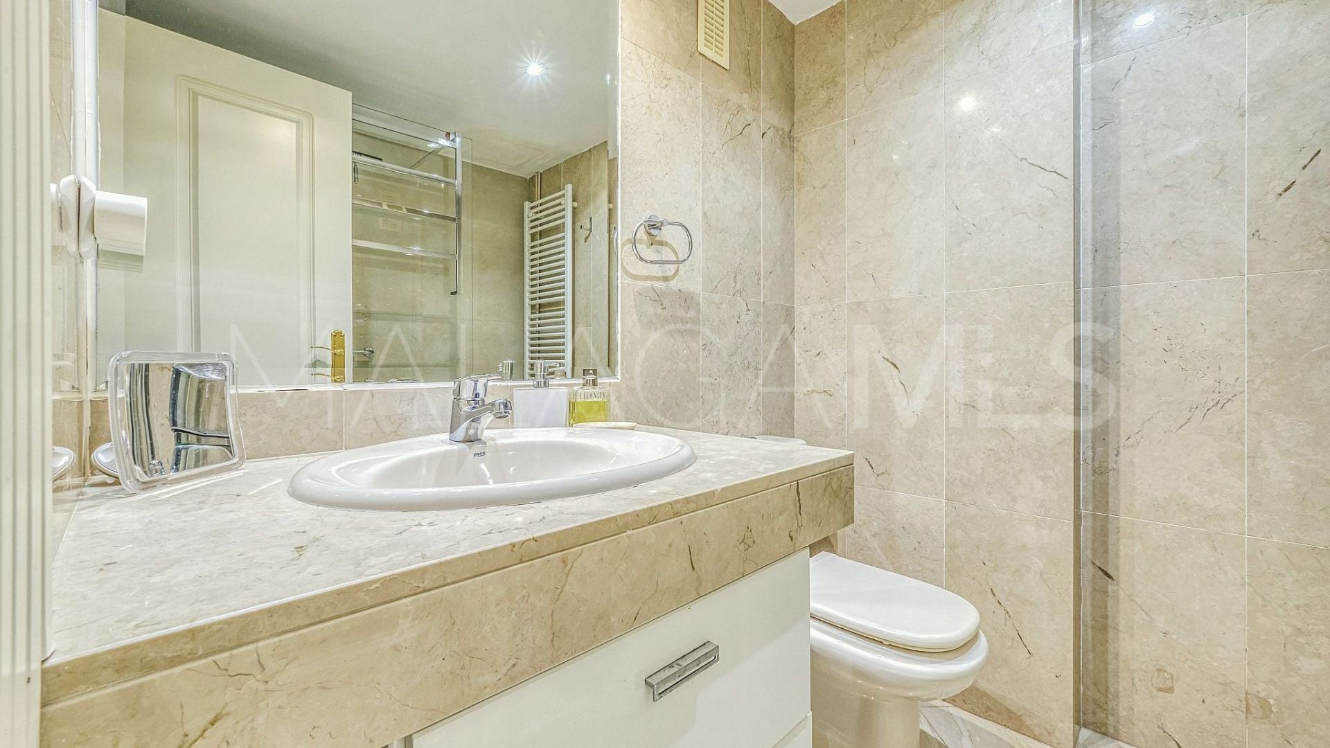 Wohnung for sale in Nueva Andalucia