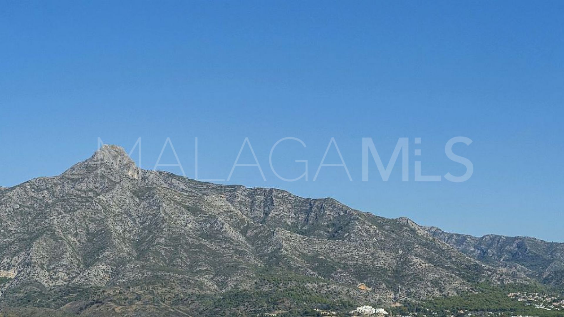 Wohnung for sale in Nueva Andalucia