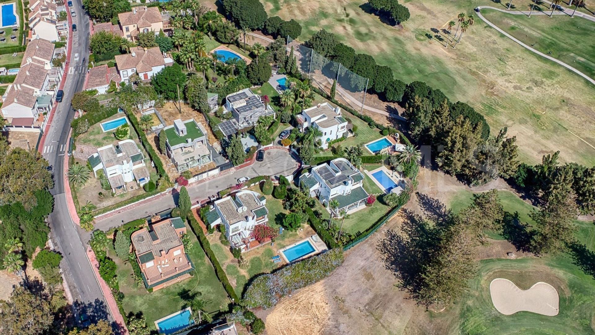 For sale Nueva Andalucia 4 bedrooms villa