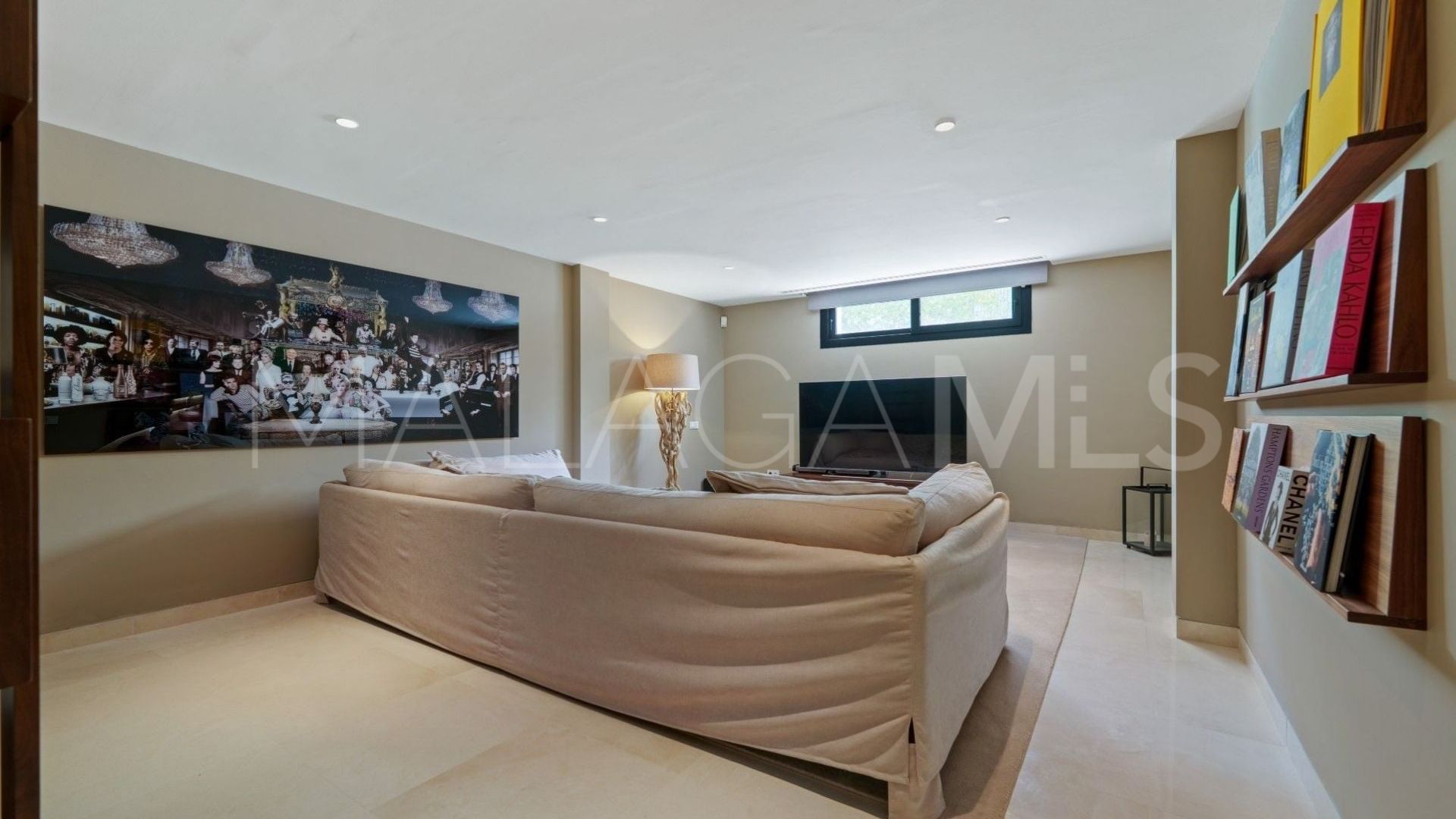 For sale Nueva Andalucia villa