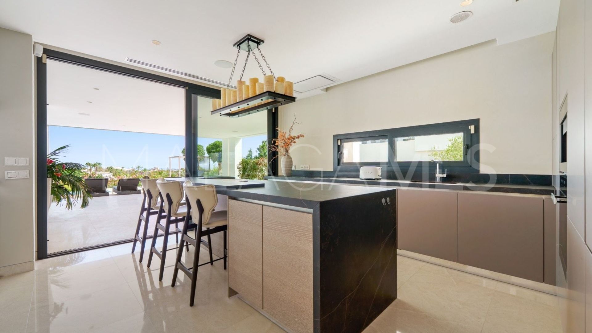 For sale Nueva Andalucia villa